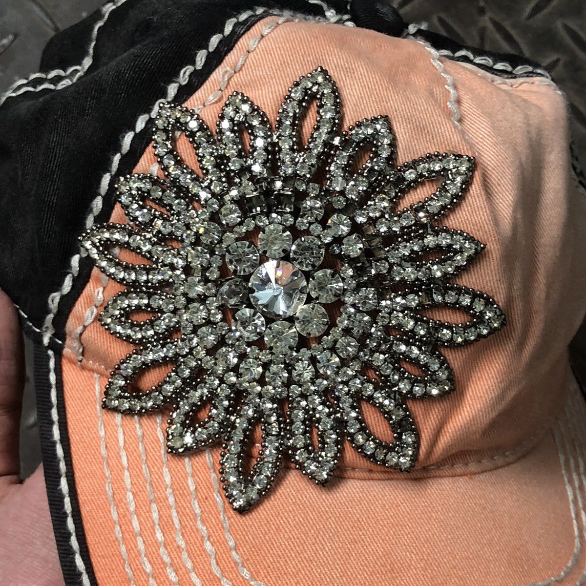 Japanese Brand Vintage Olive Pique Sunflowers Gothic Y2K Hat Size ONE SIZE - 3 Thumbnail