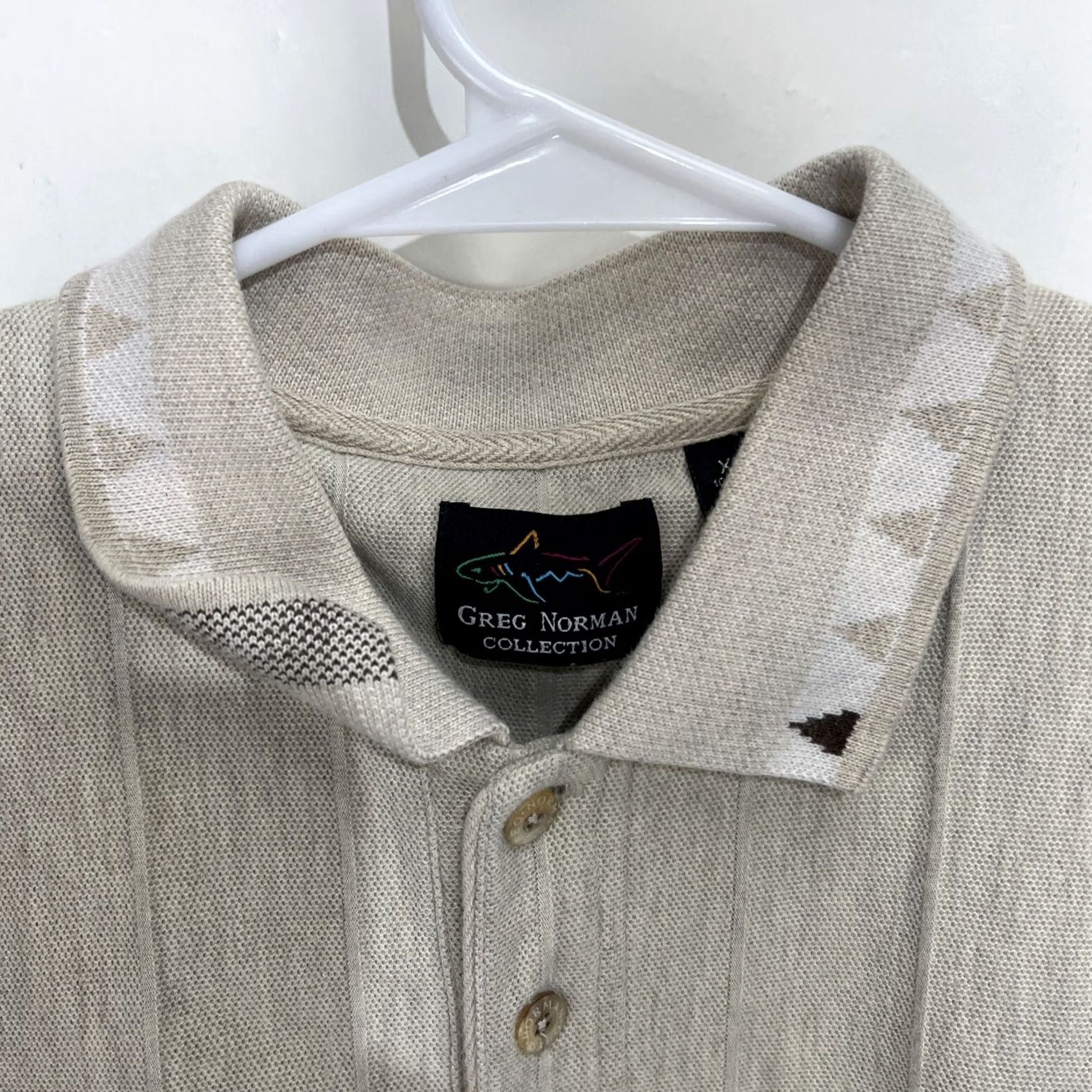 Vintage VINTAGE Greg Norman Polo Shirt S/S Men's XL Tan Shark Logo Ribbed Collar 90s Shark Notes Mens XL Polo Size US XL / EU 56 / 4 - 2 Thumbnail