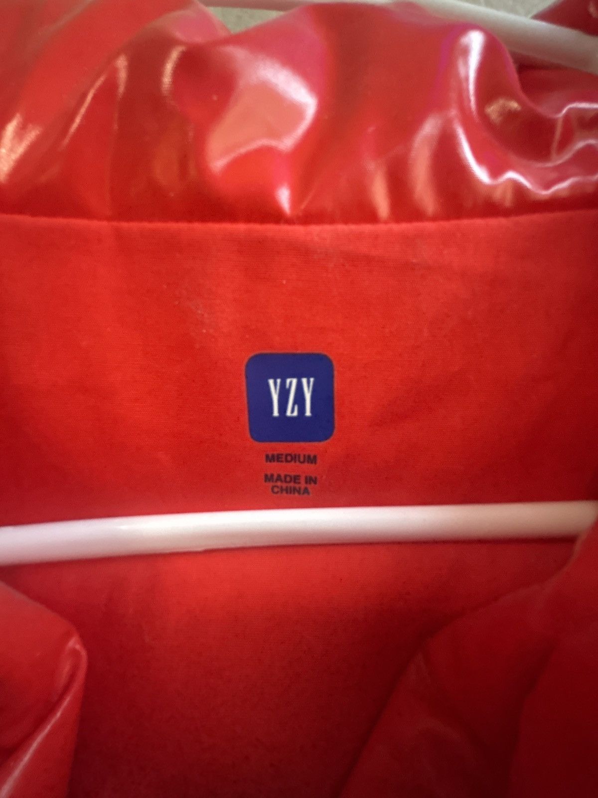 Gap × Yeezy YZYxGAP Red Round Jacket M Size US M / EU 48-50 / 2 - 3 Thumbnail