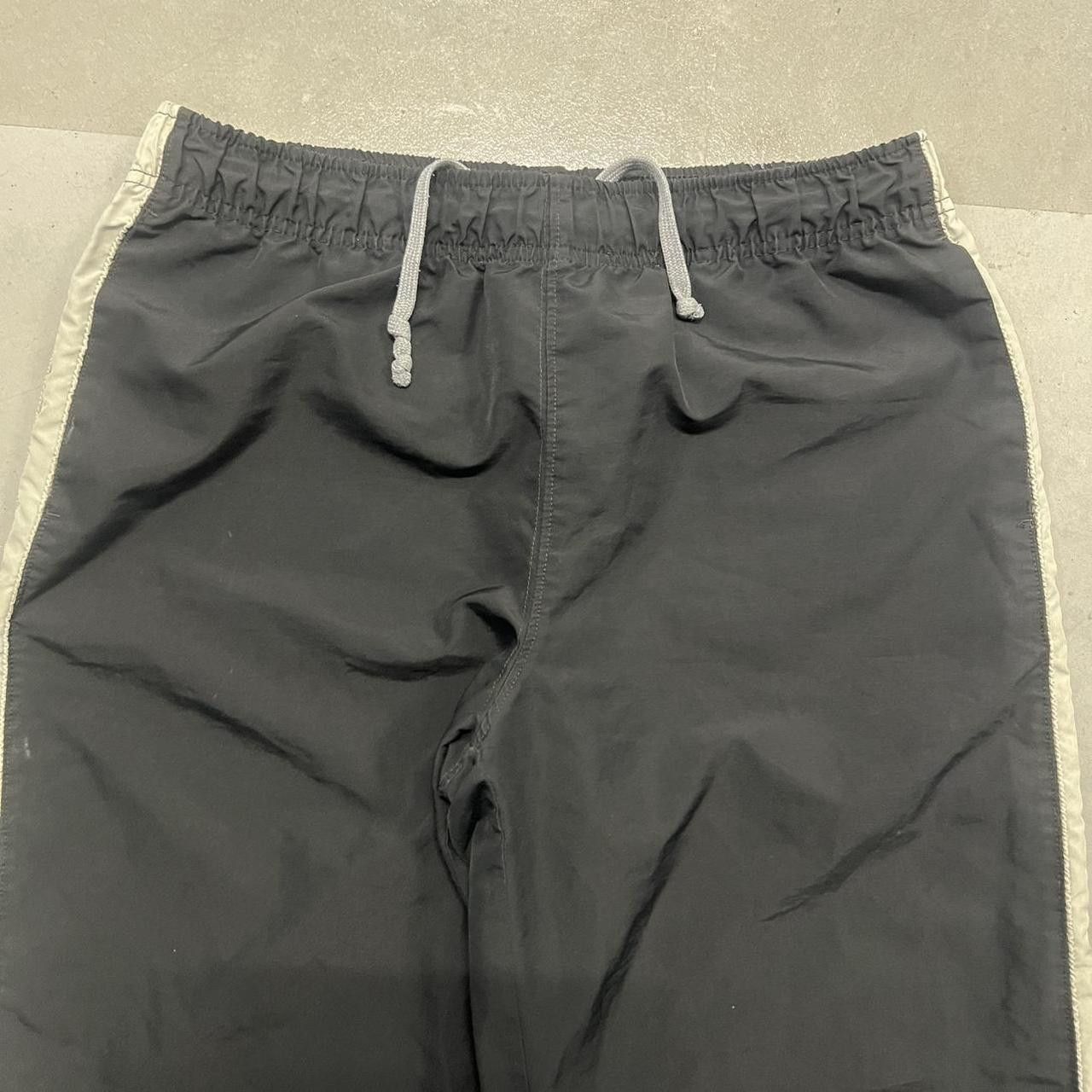 Vintage Vintage Y2K/2000s Baggy Striped Track pants with adjustable waistband and drawstrings! Size US 32 / EU 48 - 3 Thumbnail