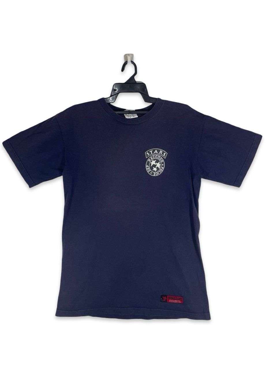 Vintage Vintage resident evil jill valentine leon racoon city police Size US M / EU 48-50 / 2 - 1 Thumbnail