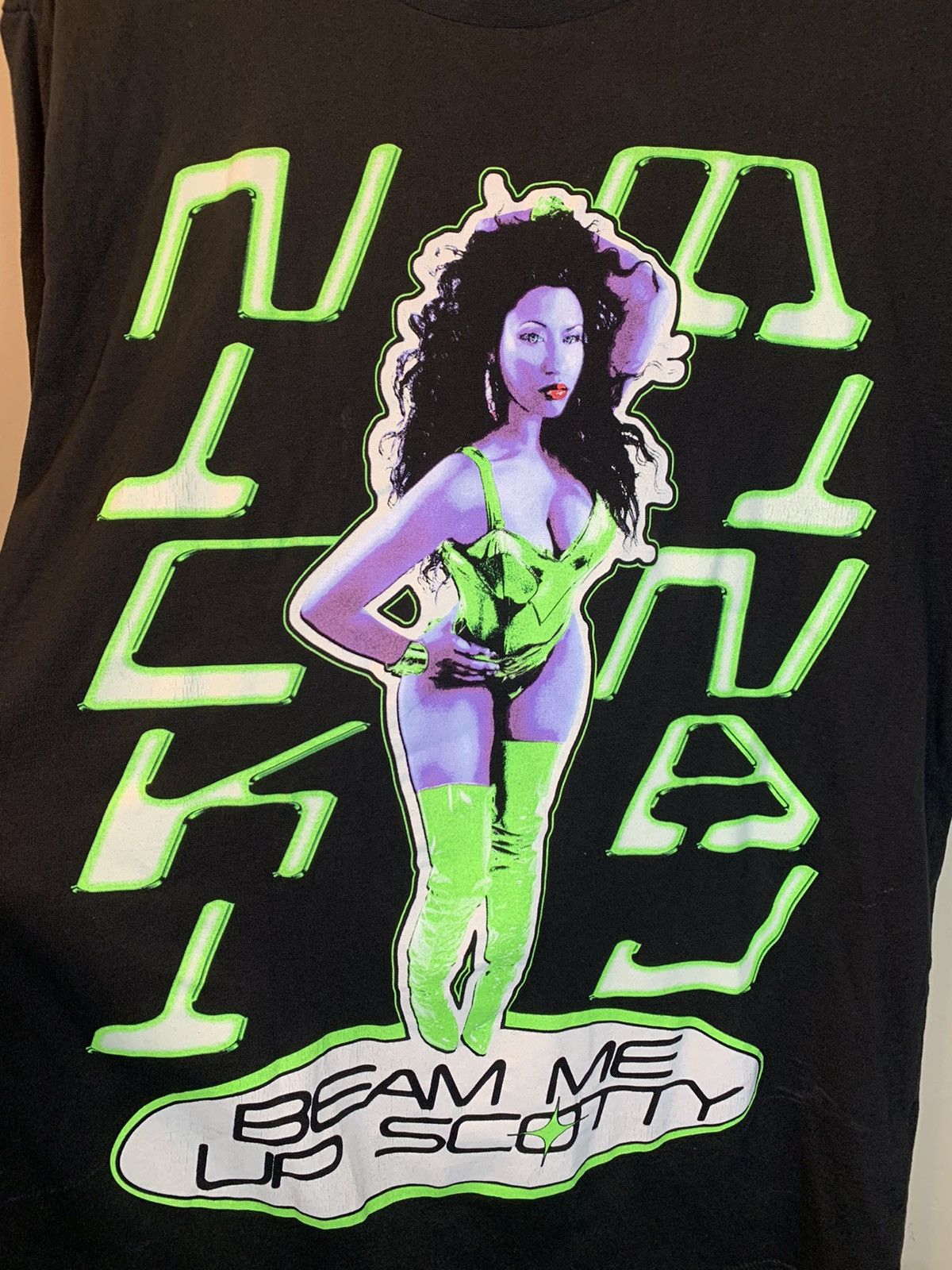 Band Tees × Rap Tees *RARE* Nicki Minaj Beam Me Up Scotty Art Rap Tee Shirt - L Size US L / EU 52-54 / 3 - 2 Thumbnail
