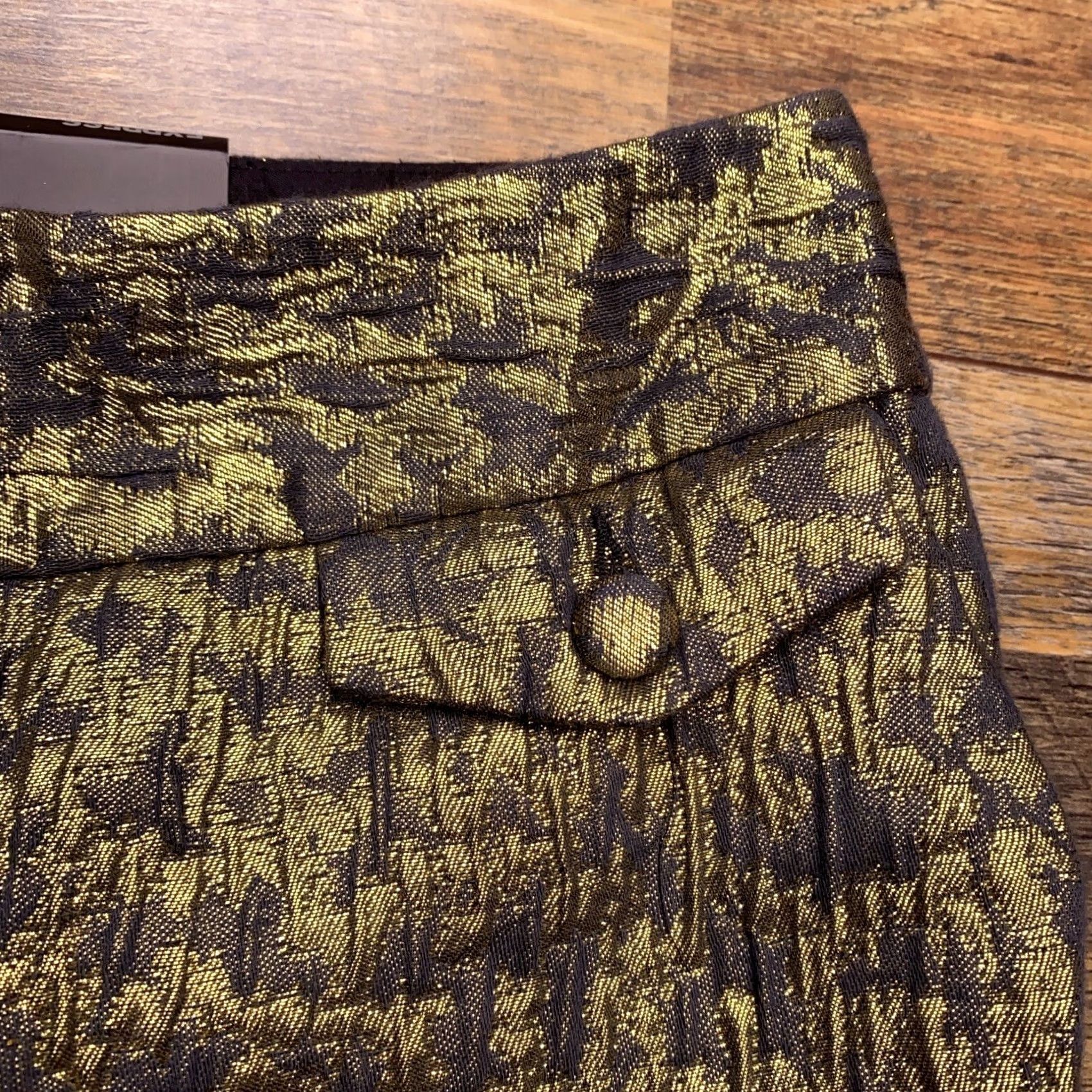 Express Express Chino Short Womens 6 Gold Metallic New Size 28" / US 6 / IT 42 - 5 Thumbnail