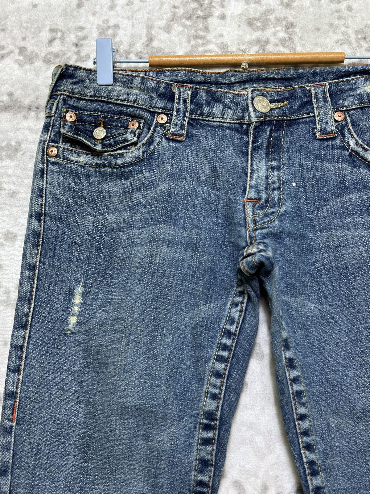 True Religion Flared True Religion Joey Distressed Boot Cut Low Rise Denim Size US 30 / EU 46 - 4 Thumbnail