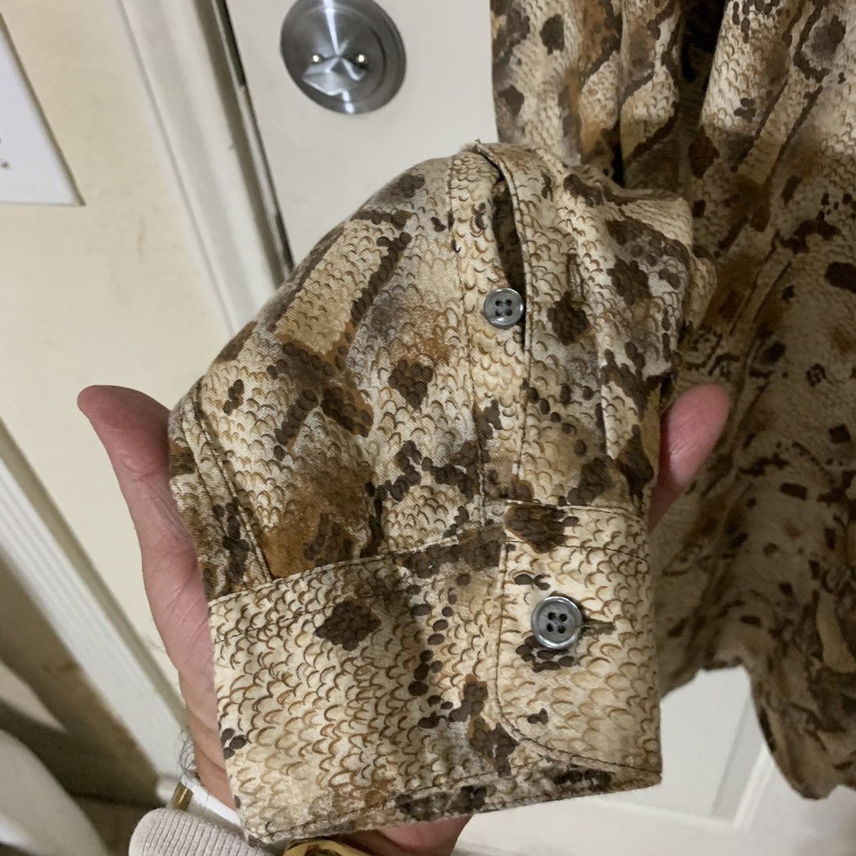 Perry Ellis × Vintage Snakeskin print Banded collar shirt Size US L / EU 52-54 / 3 - 4 Thumbnail