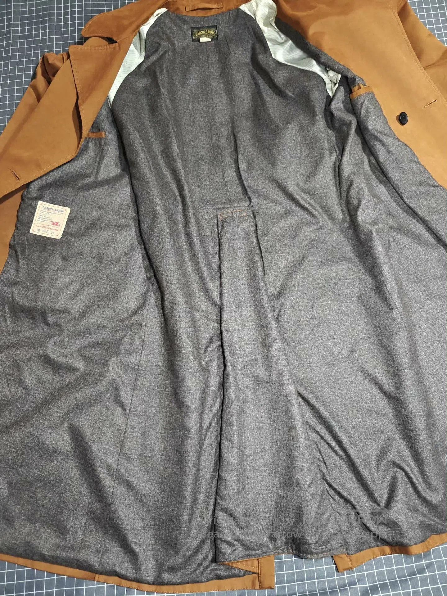 Garment Reproduction of Workers Vintage Labour Union Trench Coat. Size US L / EU 52-54 / 3 - 6 Thumbnail