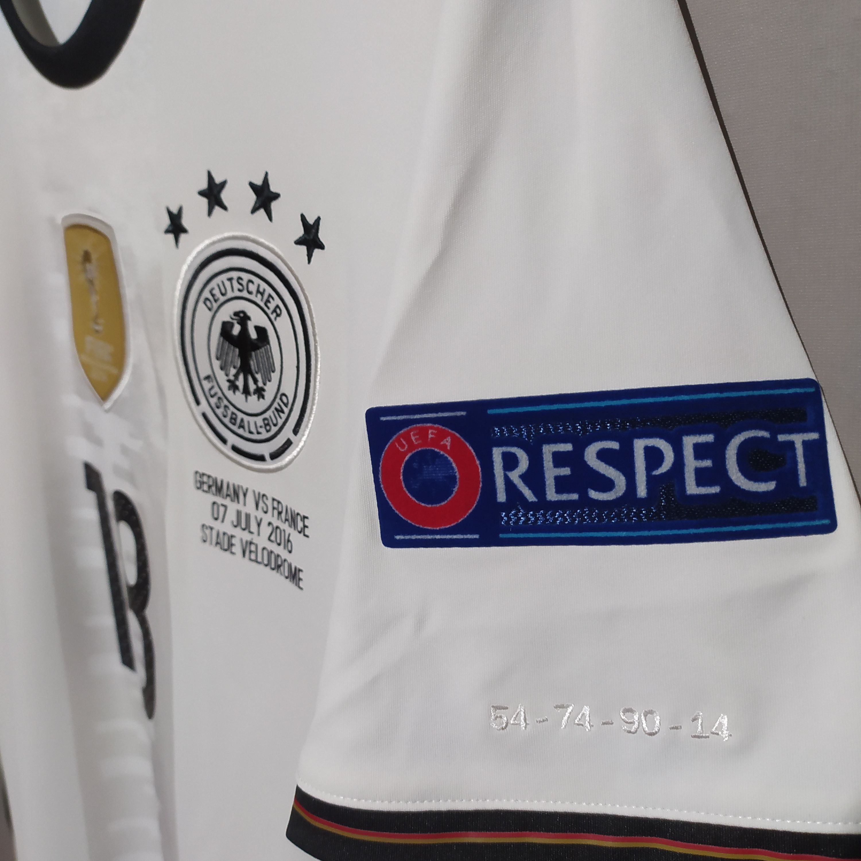 Adidas Adidas x Germany 2016 #18 Kroos Home Jersey Shirt Size US M / EU 48-50 / 2 - 12 Thumbnail