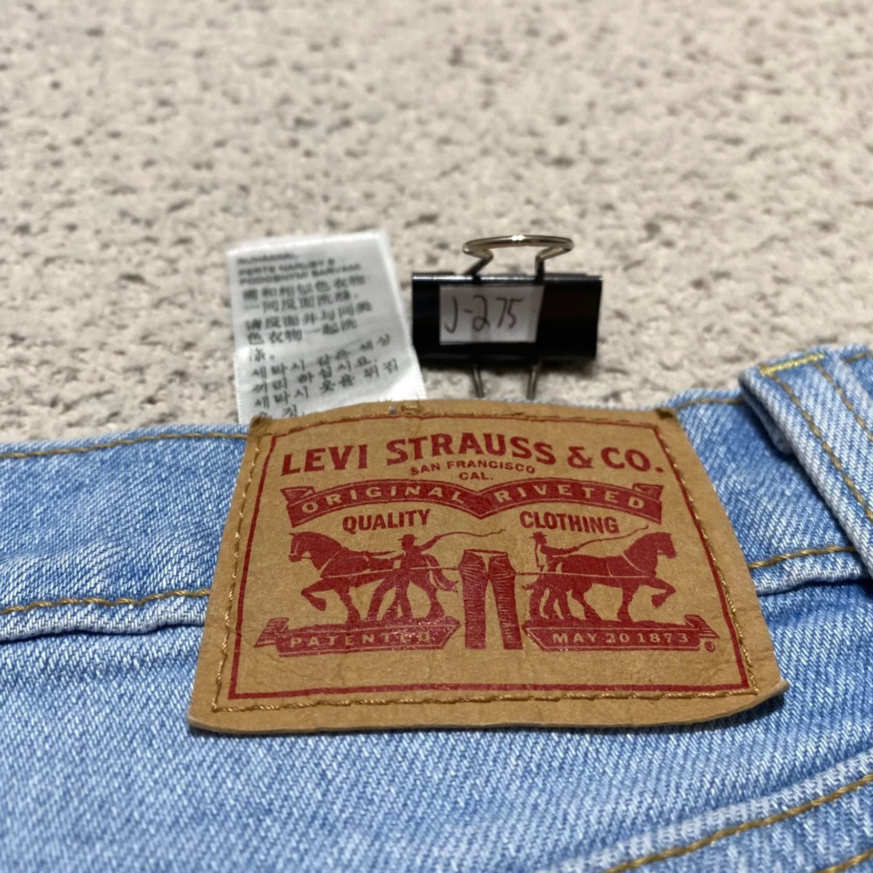 Levi's Levi's Jeans Women's 32 Blue Denim Medium Wash Distressed Ankle 5-Pocket Regular Rise High Button Size 24" / US 00 / IT 34 - 3 Thumbnail