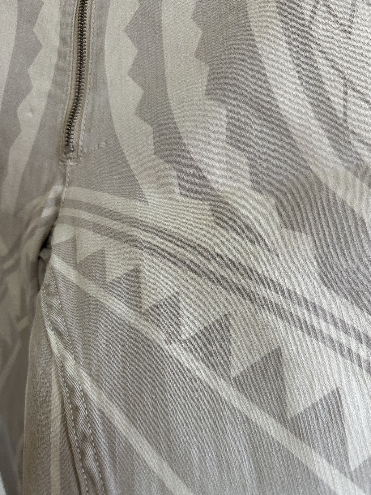 Acne Studios Vintage Acne Studios Flex Tattoo Aztec Skinny Pants Size 38 Size 27" / US 4 / IT 40 - 11 Thumbnail