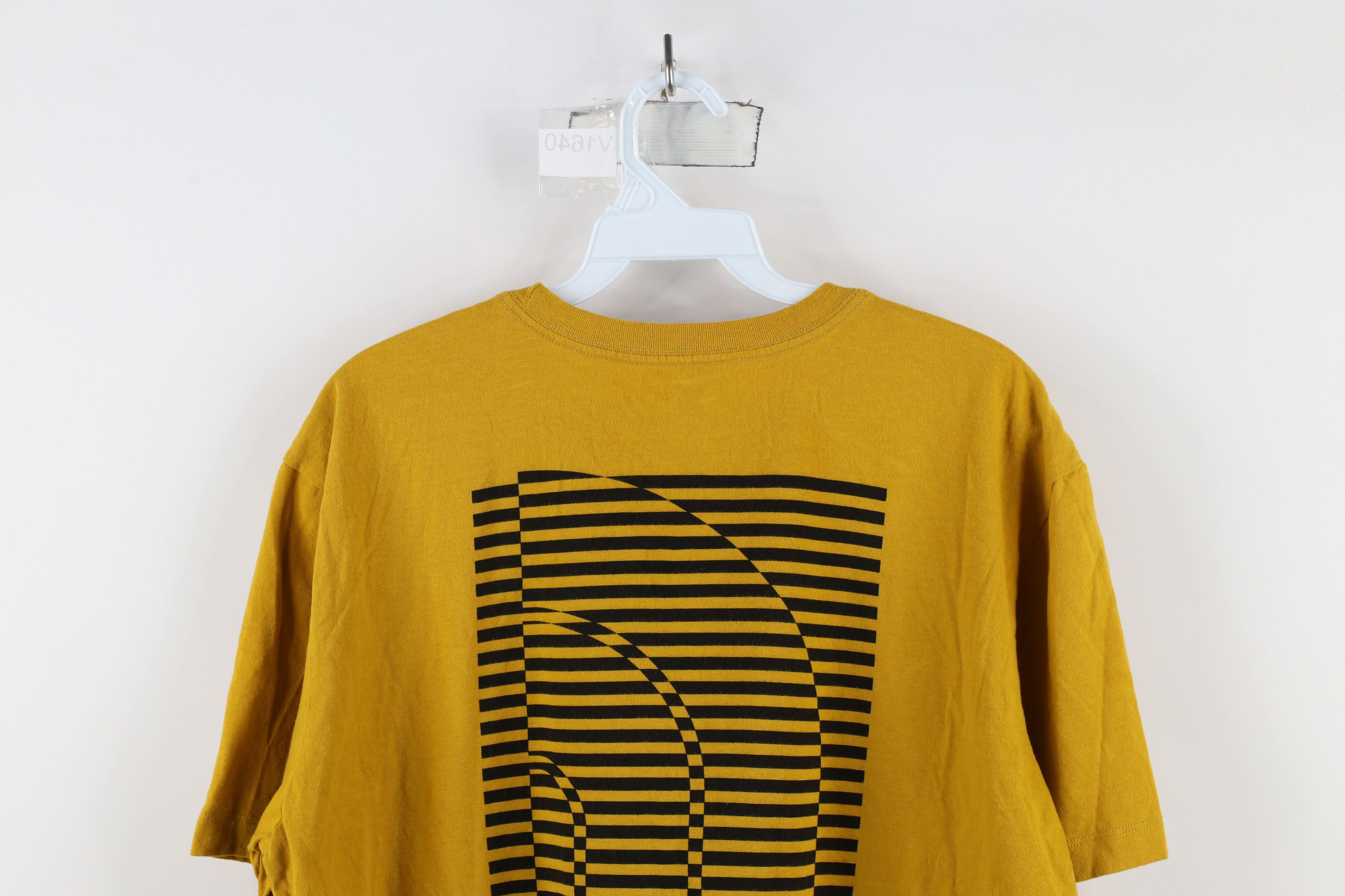 The North Face × Vintage The North Face Spell Out Trippy Logo Short Sleeve T-Shirt Size US L / EU 52-54 / 3 - 12 Thumbnail