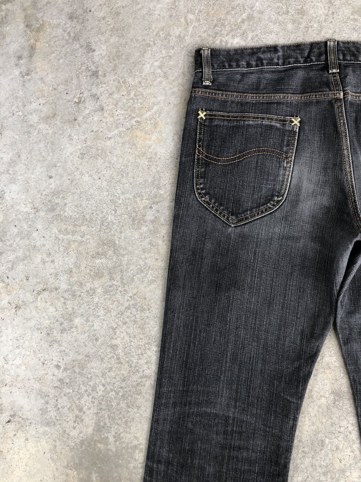 Lee Japanese Lee Flared Jeans Distressed Jeans Size US 32 / EU 48 - 9 Thumbnail