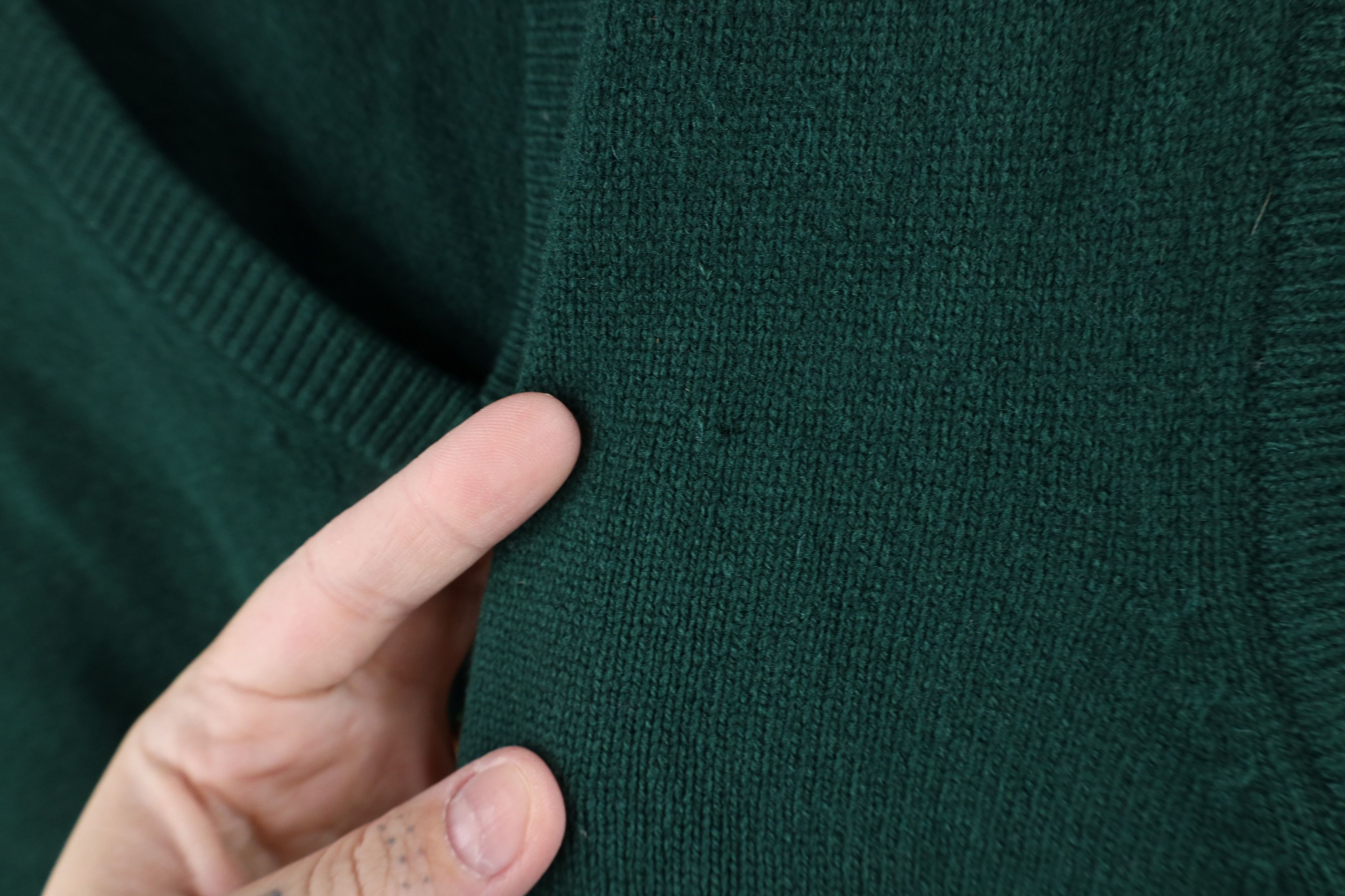 Vintage Vintage 80s 90s Streetwear Wool Knit Sweater Vest Green Size US XL / EU 56 / 4 - 4 Thumbnail