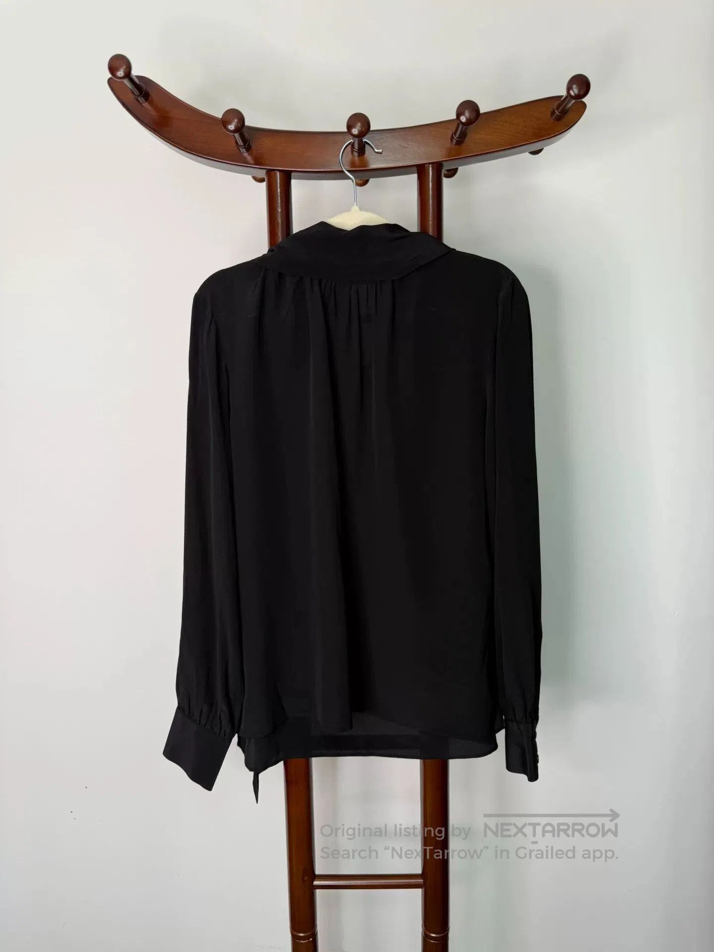 Fendi Fendi Runway Silk Bow Collar Shirt. Size US S / EU 44-46 / 1 - 3 Thumbnail