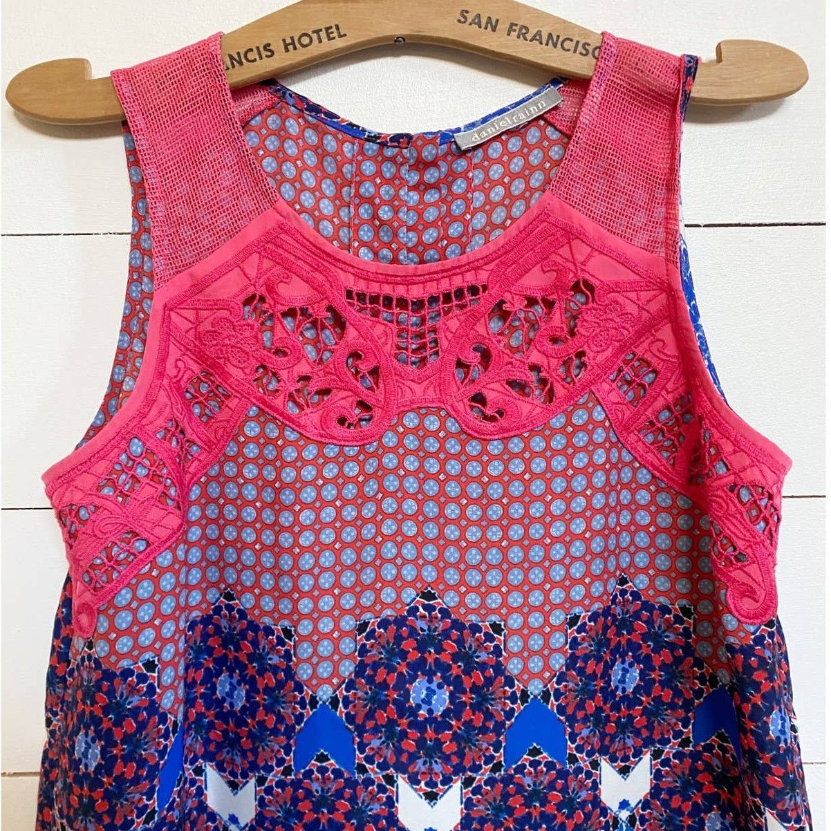 Vintage Angelyne Button Back Lace & Mesh Trim Sleeveless Blouse Size M / US 6-8 / IT 42-44 - 7 Thumbnail