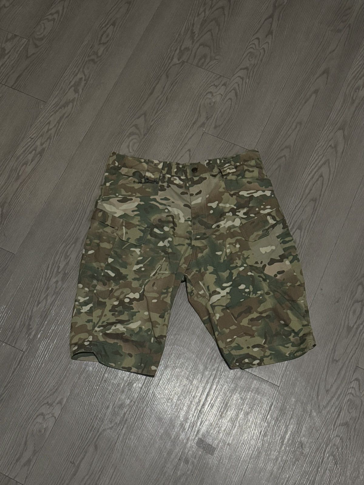 Japanese Brand Japanese Camo Shorts Size US 32 / EU 48 - 1 Thumbnail