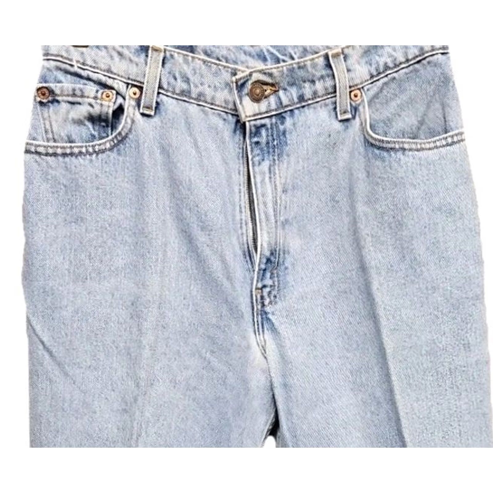 Levi's VINTAGE Levi’s 550 Jeans Women’s 12 Regular Light Wash Blue Cotton Denim Tapered Leg Relaxed Fit USA Mens? Size 34" / US 12 / IT 48 - 2 Thumbnail