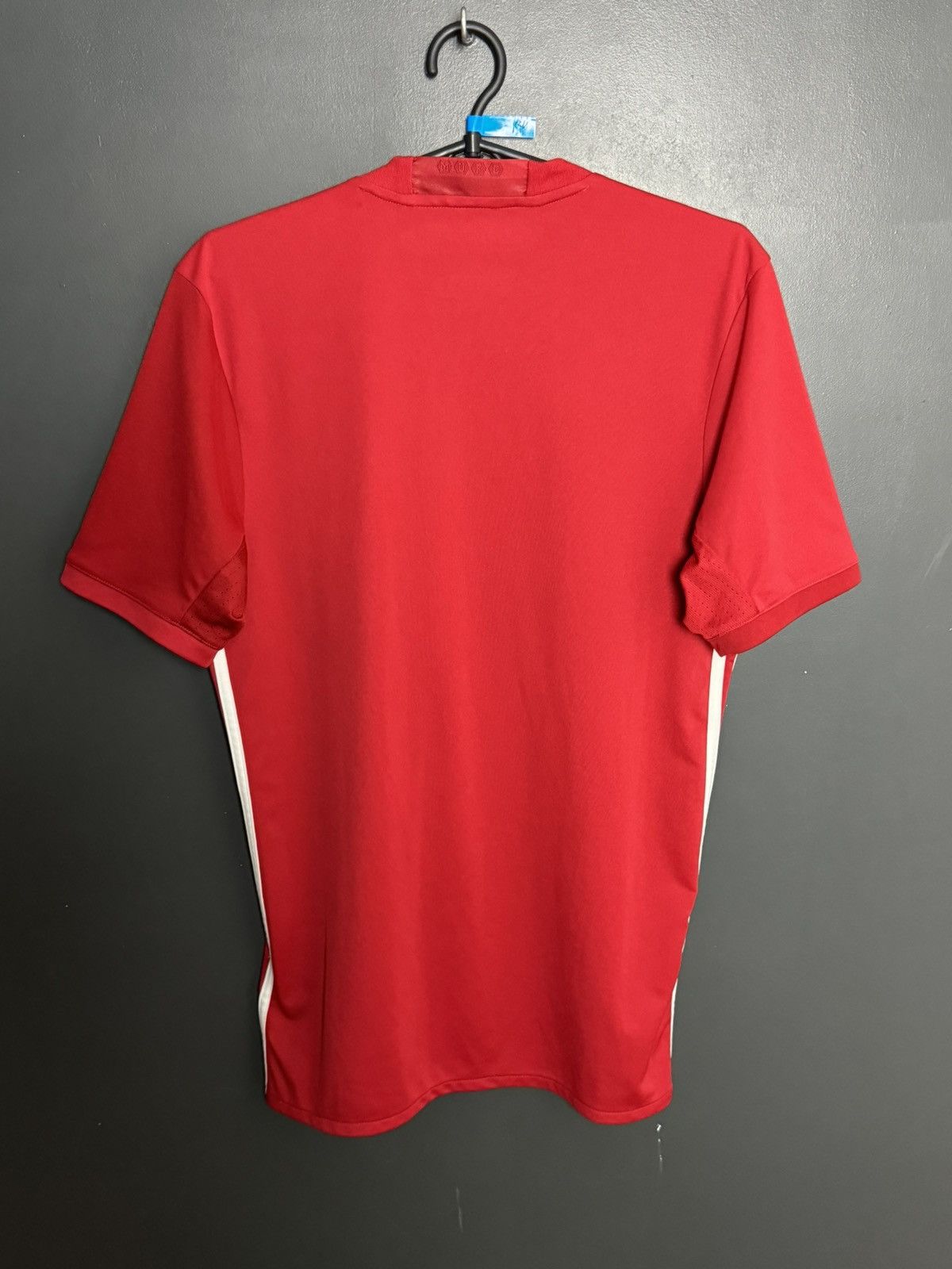Adidas Manchester United 16/17 Home Football Jersey T-Shirt Size US S / EU 44-46 / 1 - 2 Thumbnail