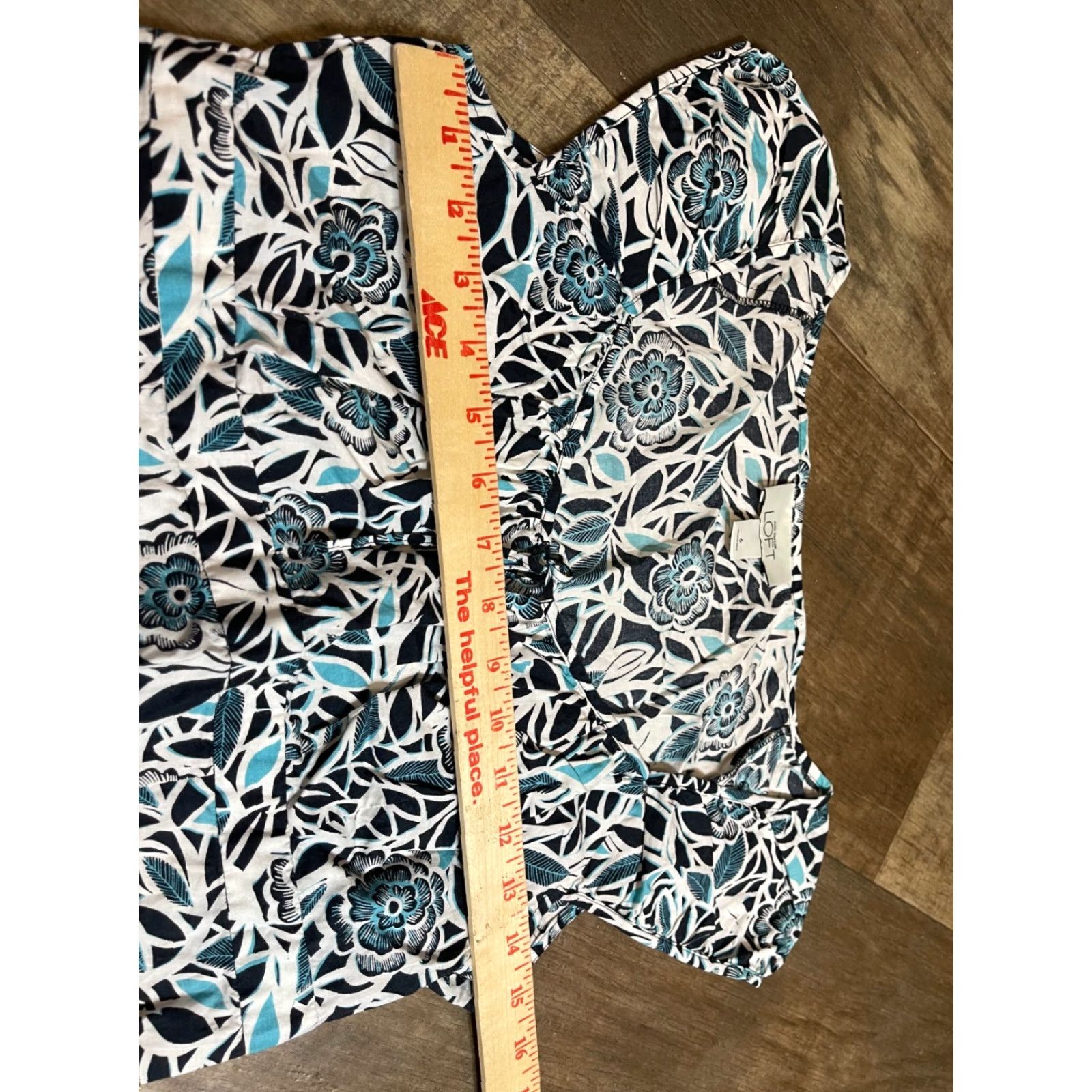 Loft Ann Taylor Loft Top Blouse Shirt Womens Size 6 Blue Floral Short Sleeve Blouse Size M / US 6-8 / IT 42-44 - 3 Thumbnail