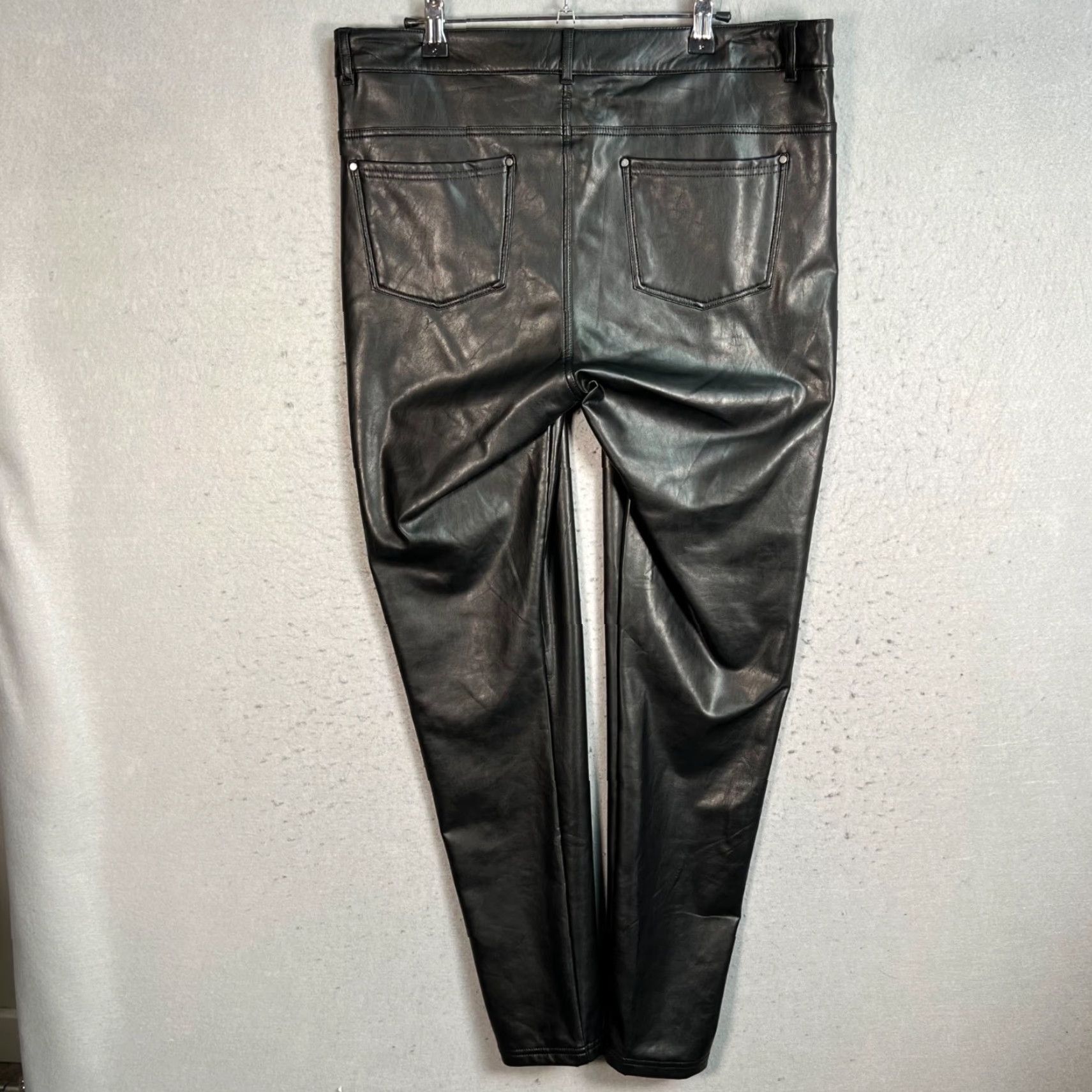 Calzedonia Calzedonia Womens XL Black Faux Leather High-Waisted Skinny Pants NEW! Calzedonia Womens XL Black Faux Leather High-Waisted Skinny Pants NEW! Size 40" / US 18 - 2 Thumbnail
