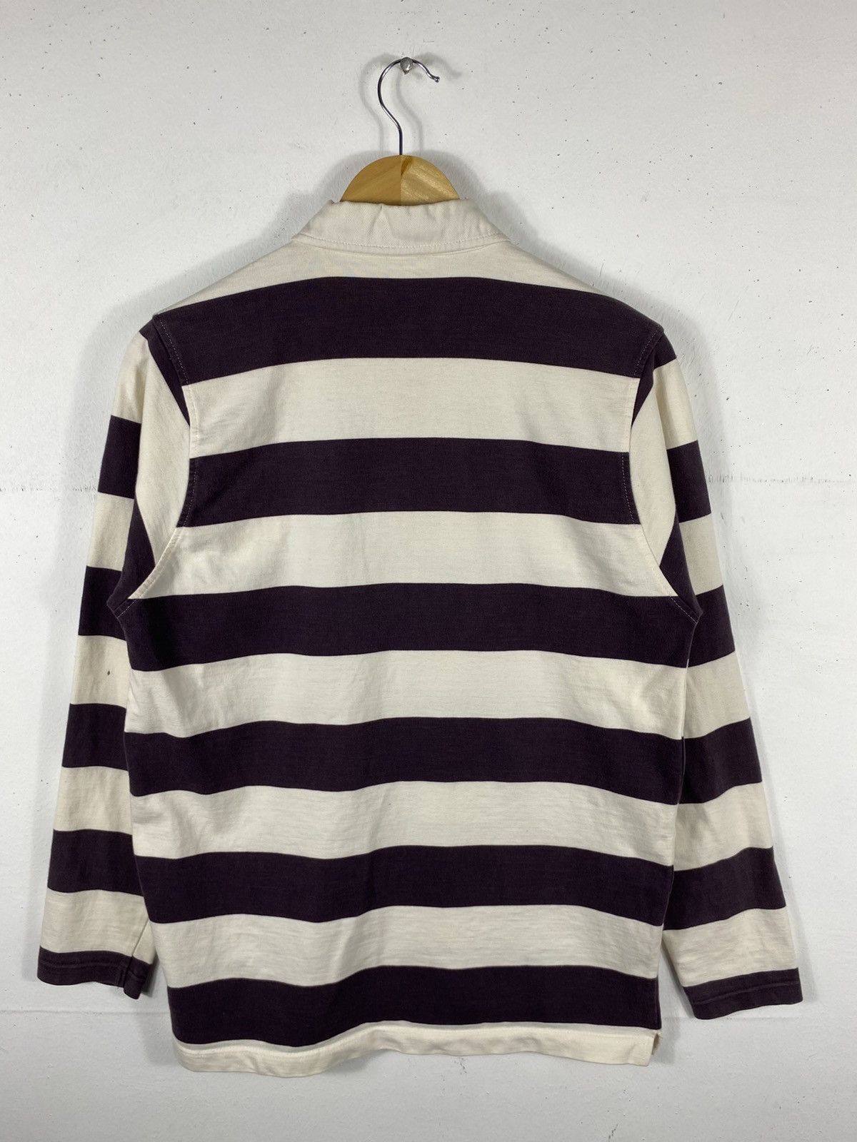 Burberry Burberry London Stripe Small Logo Embroidery Long Sleeve Size US S / EU 44-46 / 1 - 4 Thumbnail