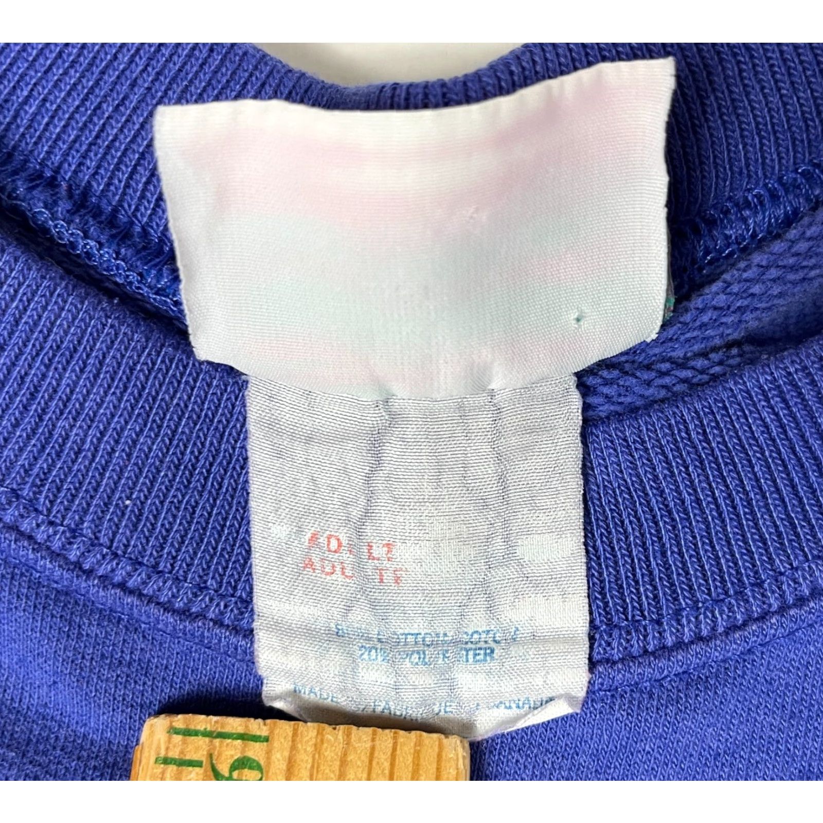 Vintage VINTAGE Victoria, B.C. Sweatshirt Embroidered Made in Canada XL Men 90s Pullover Fleece Cotton Blend Blue Size US XL / EU 56 / 4 - 7 Thumbnail
