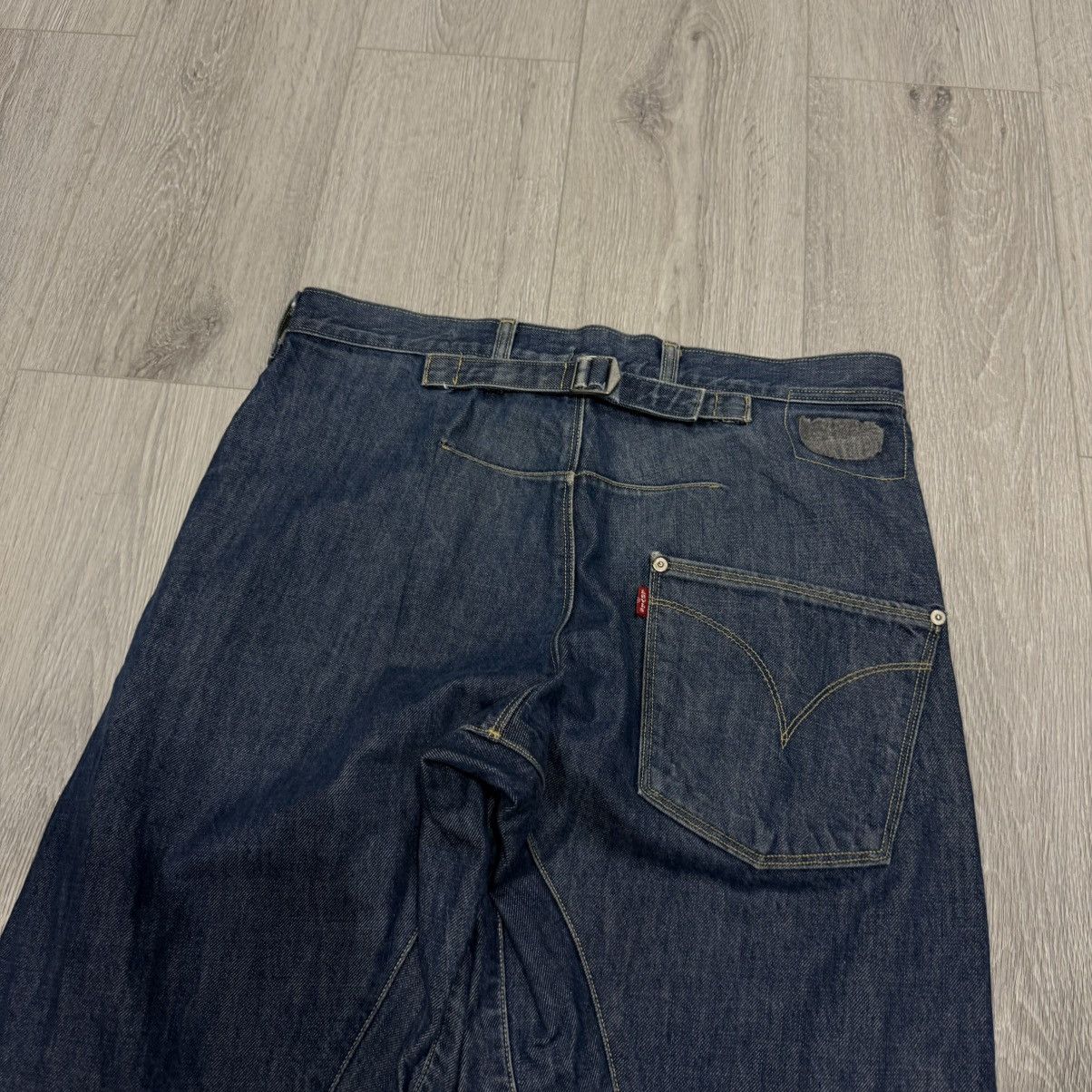Levi's Vintage Levi’s Buckle Belt Avant Garde Jeans Distressed Size US 32 / EU 48 - 3 Thumbnail