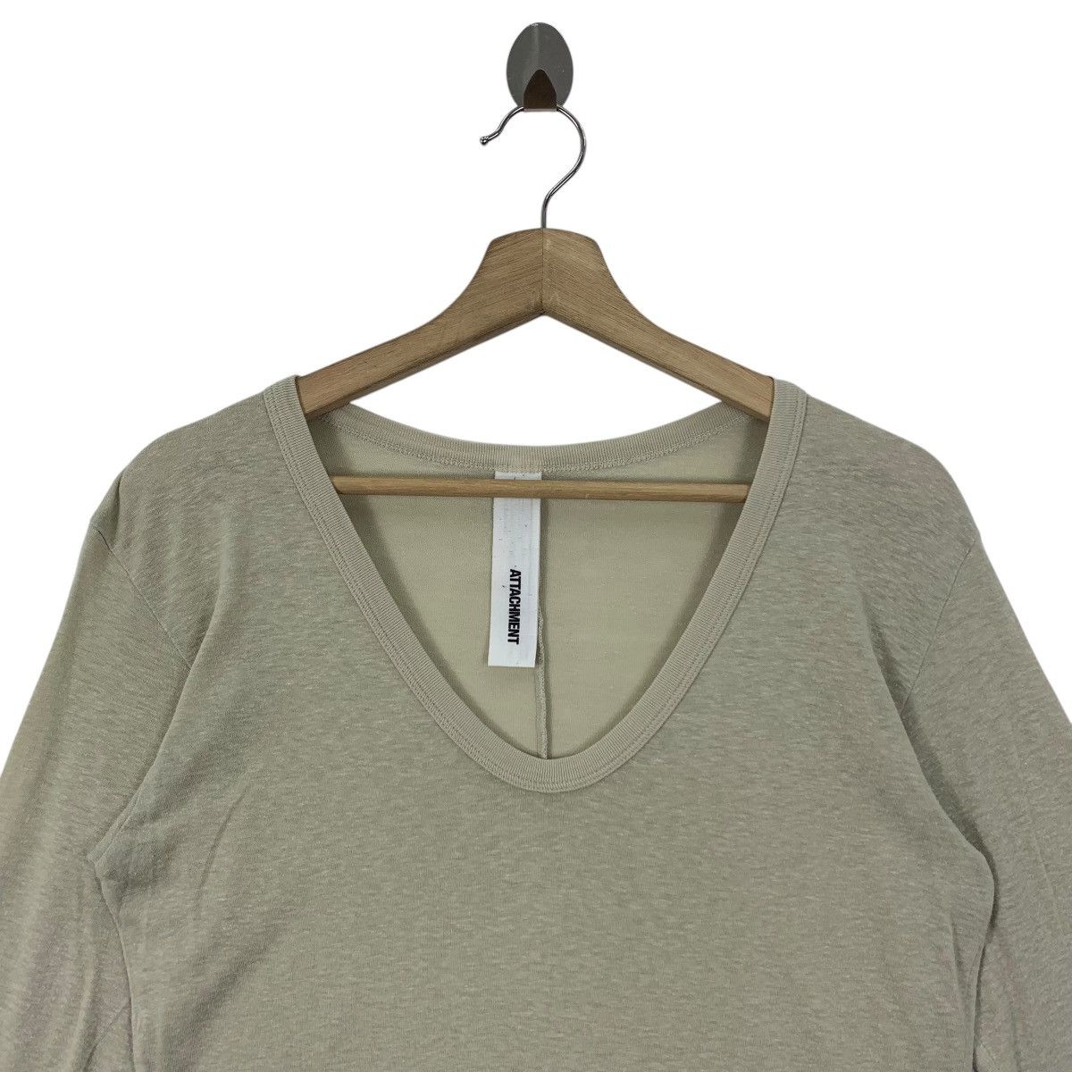 Attachment × Japanese Brand ATTACHMENT Long sleeve v neck plain tee Size S / US 4 / IT 40 - 2 Thumbnail