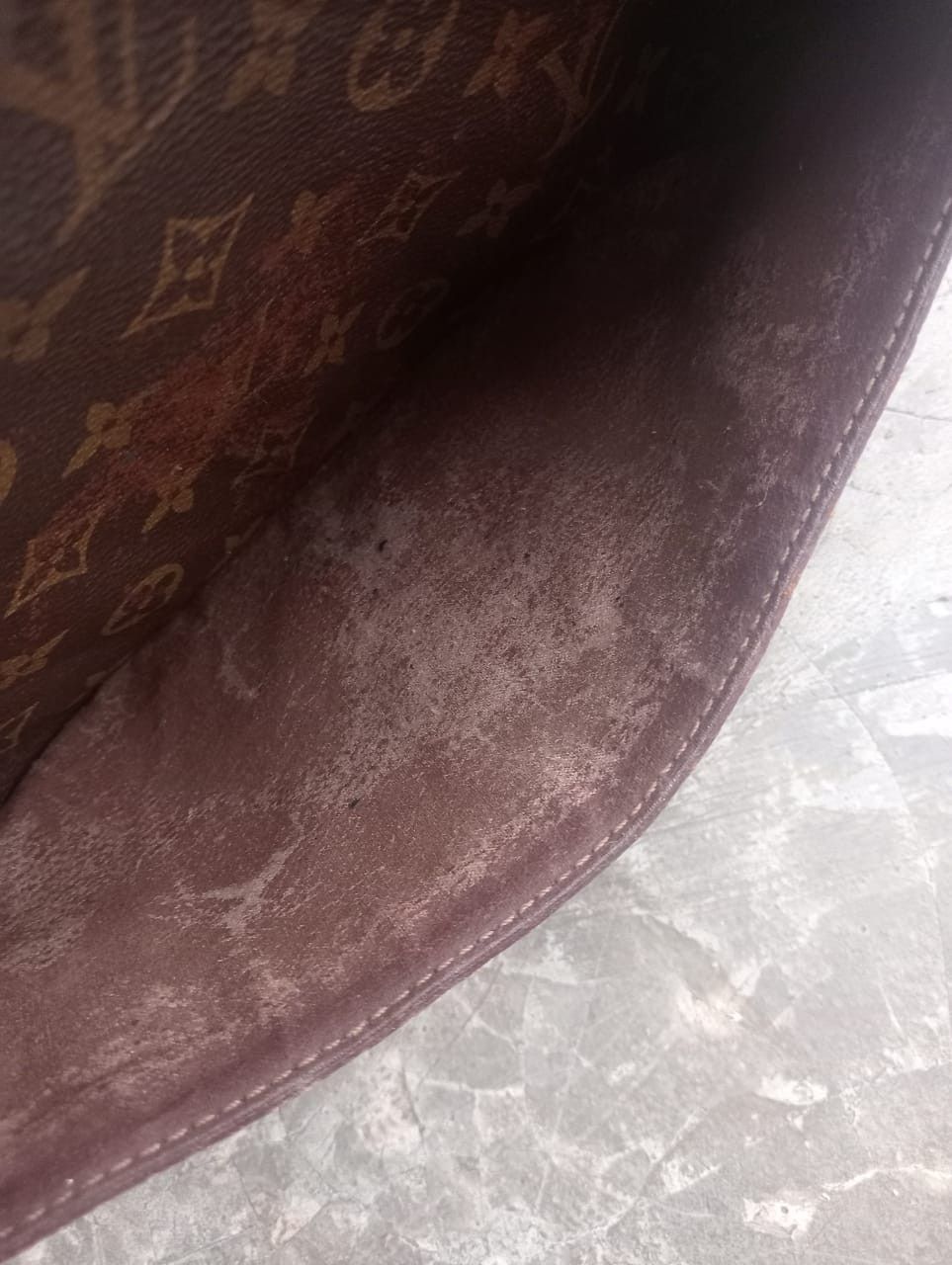 Louis Vuitton Vintage Louis Vuitton Monogram Clutch Bag Size ONE SIZE - 8 Thumbnail