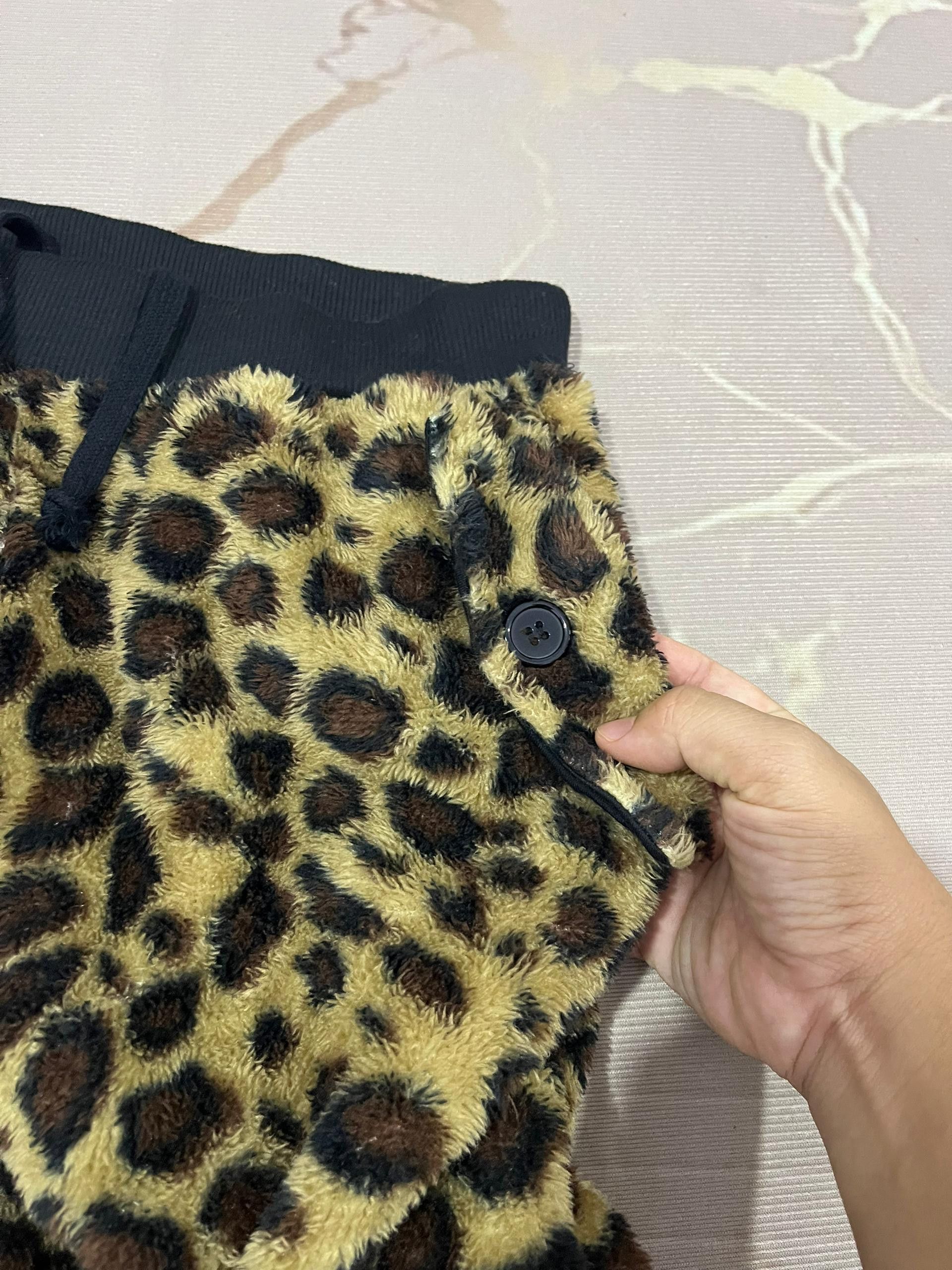 Japanese Brand Modish Gaze Leopard Faux Fur Cargo Jogger Pants M Size US 30 / EU 46 - 6 Thumbnail