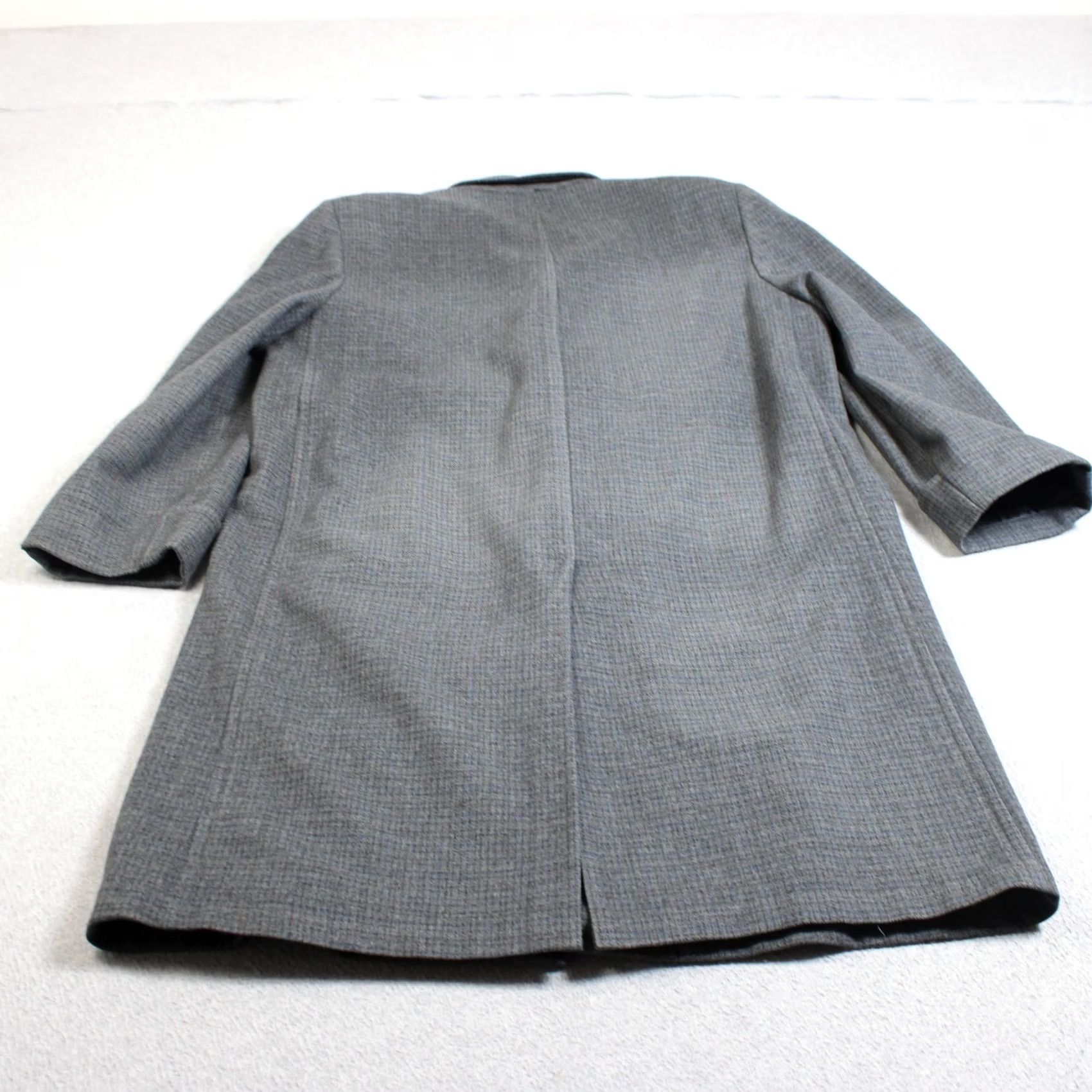 Vintage VINTAGE Robert Hall Wool Coat Men 46 Gray Check Overcoat Retro Academia Heritage Size US S / EU 44-46 / 1 - 2 Thumbnail