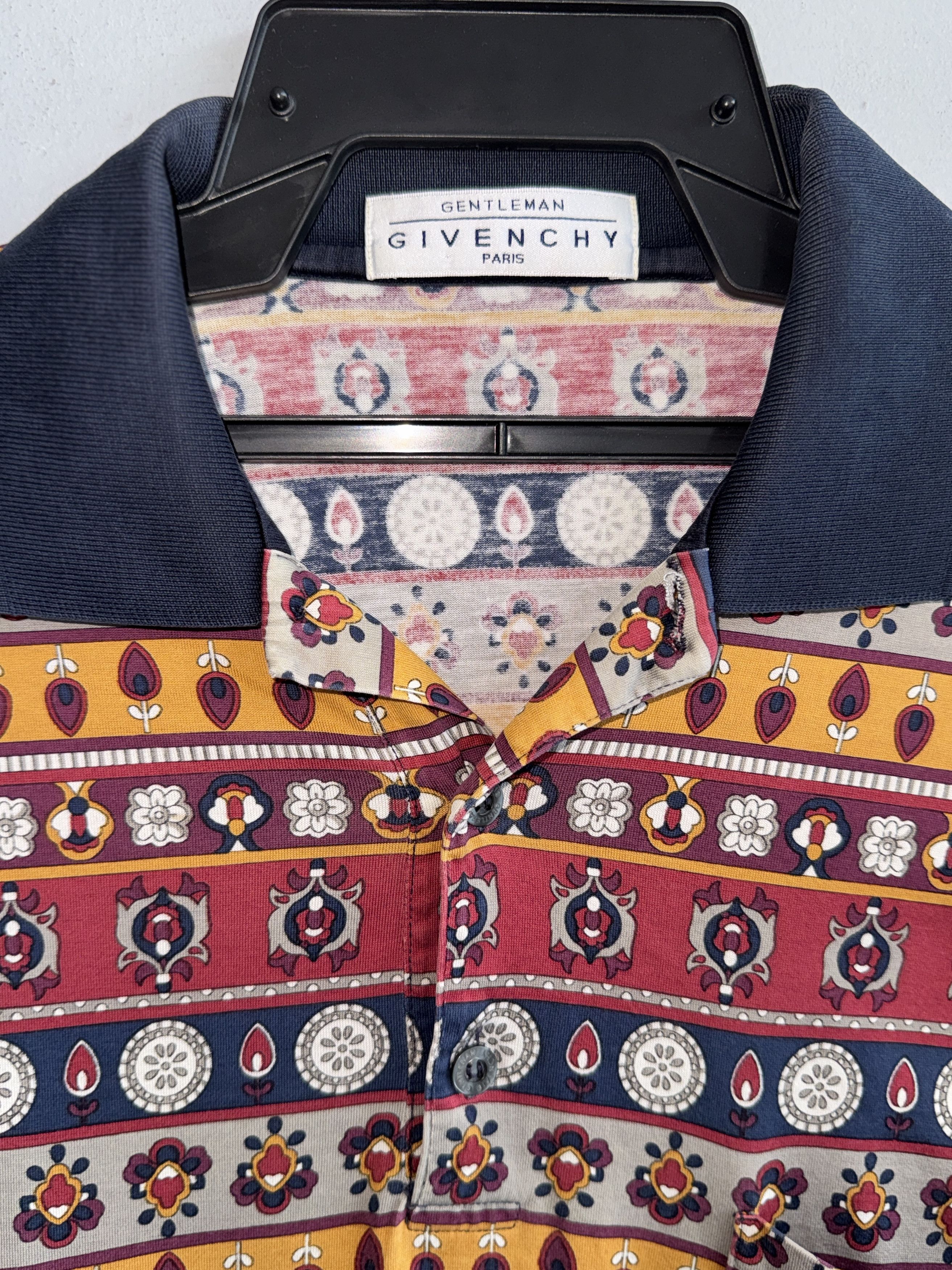 Givenchy Givenchy Long Sleeve Vintage Shirt Size US L / EU 52-54 / 3 - 4 Thumbnail