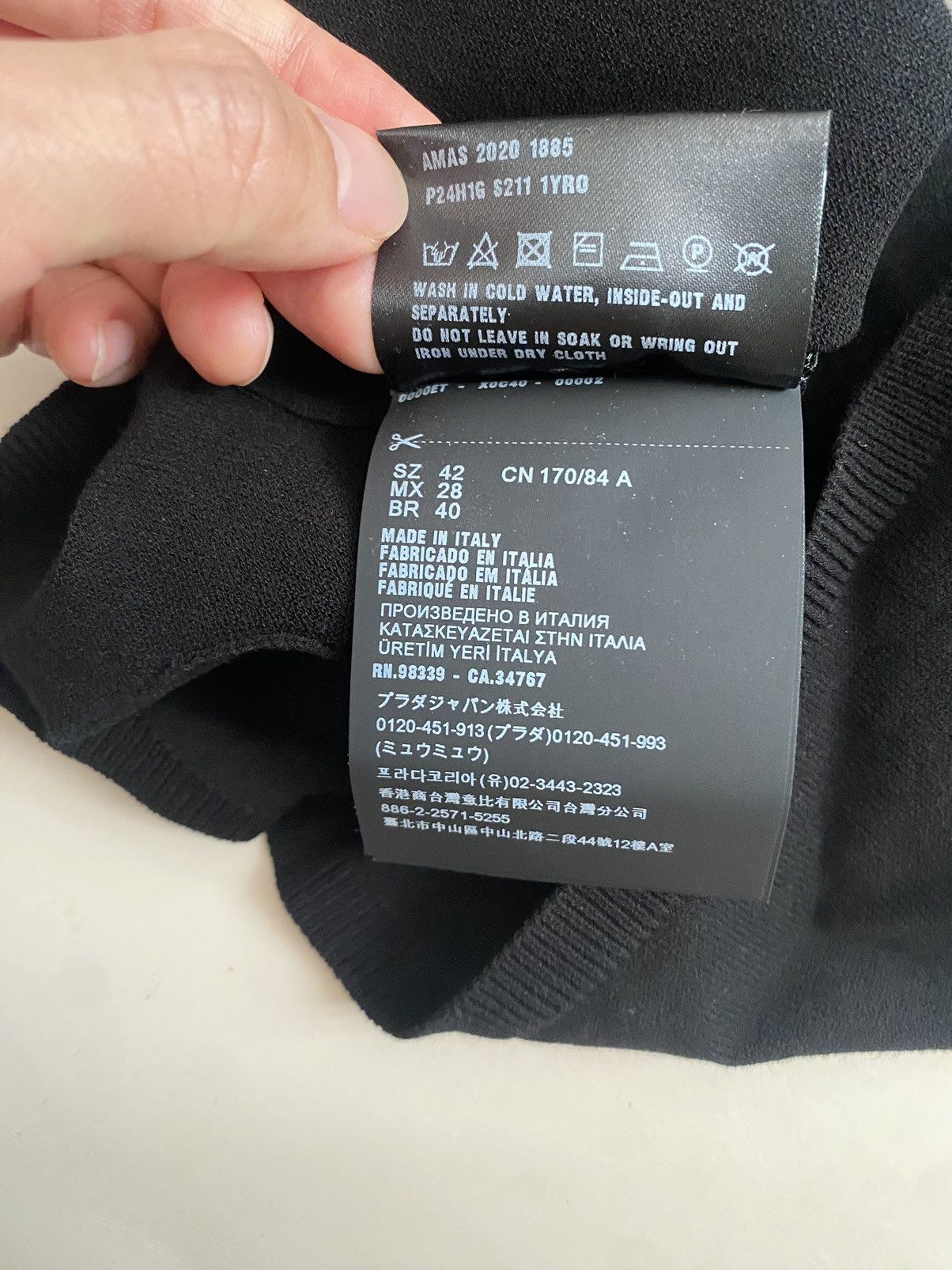 Prada 🧀80% off🧀 Prada cut out black top Size L / US 10 / IT 46 - 6 Thumbnail