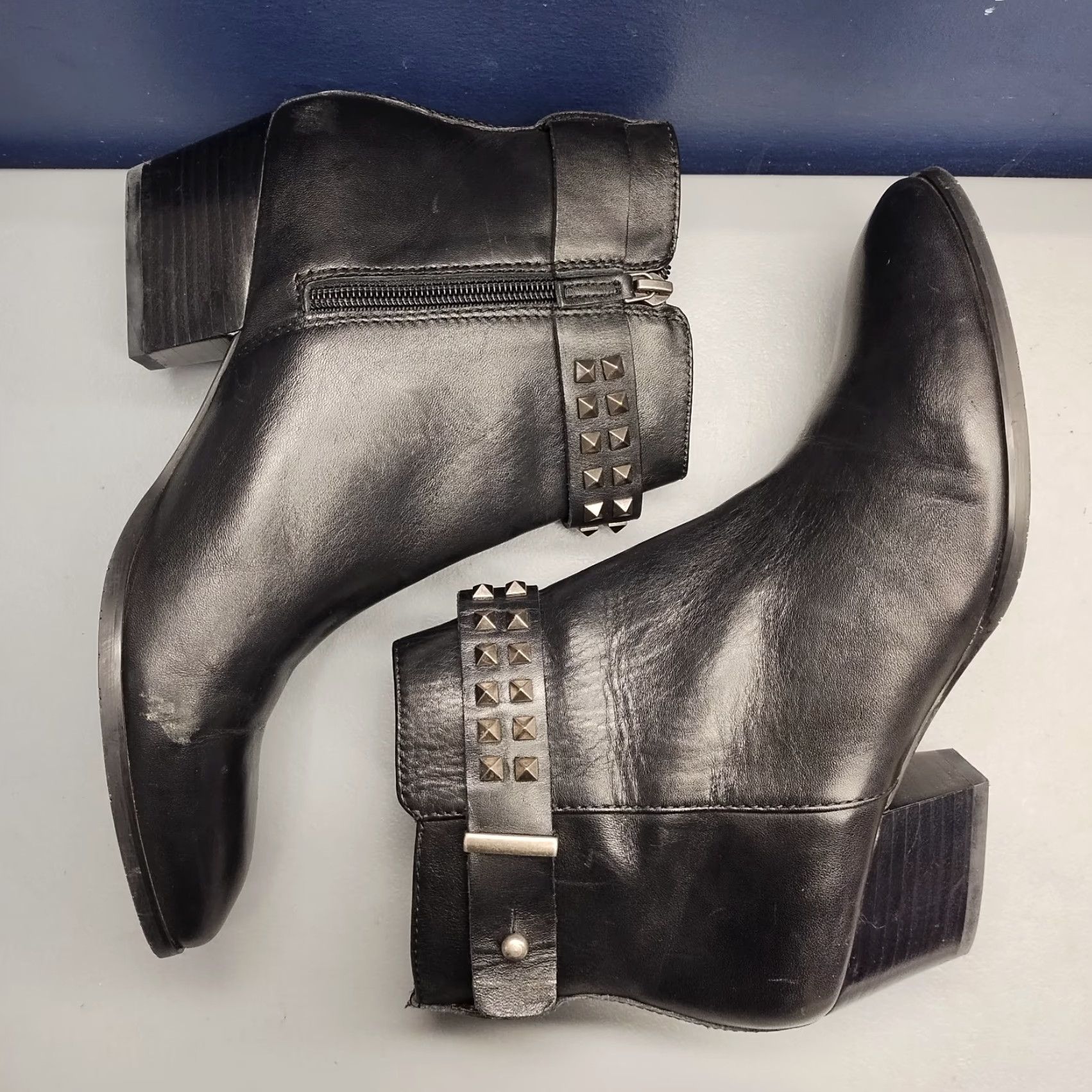 Franco Sarto Franco Sarto Quest Ankle Boots Womens Size 8 Black Leather Studded Side Zip Bootie Size US 8 / IT 38 - 4 Thumbnail