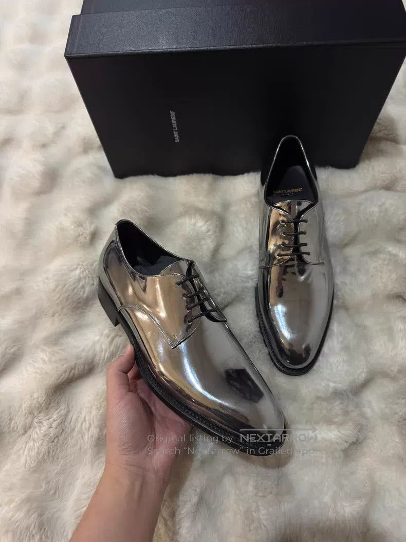 Saint Laurent Paris Saint Laurent Paris Metallic Silver Leather Shoes Size US 8 / EU 41 - 2 Thumbnail
