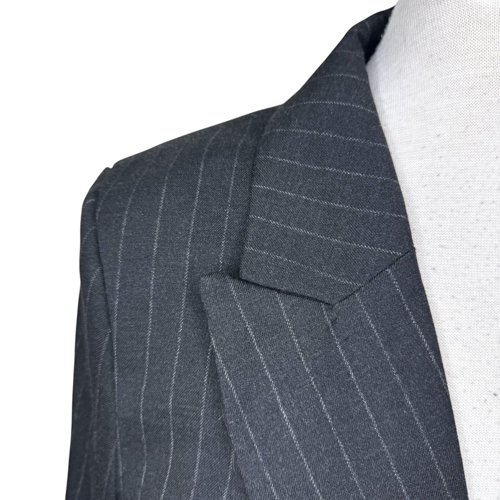 H&M H&M Oversized Charcoal Gray White Stripe Pinstripe Blazer Size M / US 6-8 / IT 42-44 - 5 Thumbnail