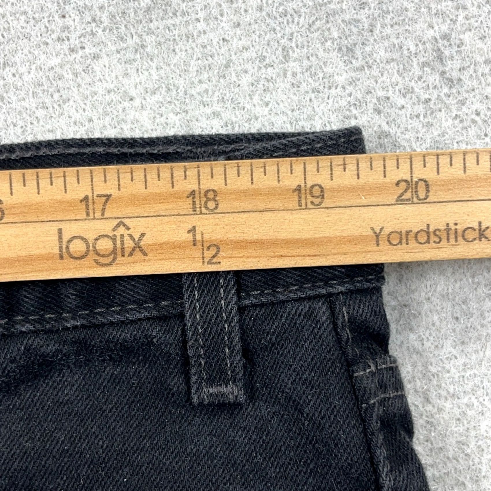 Levi's VINTAGE Levi's 550 Jeans Men 40x30 Black Relaxed Fit Straight Leg 90s 1999 Size US 40 / EU 56 - 7 Thumbnail