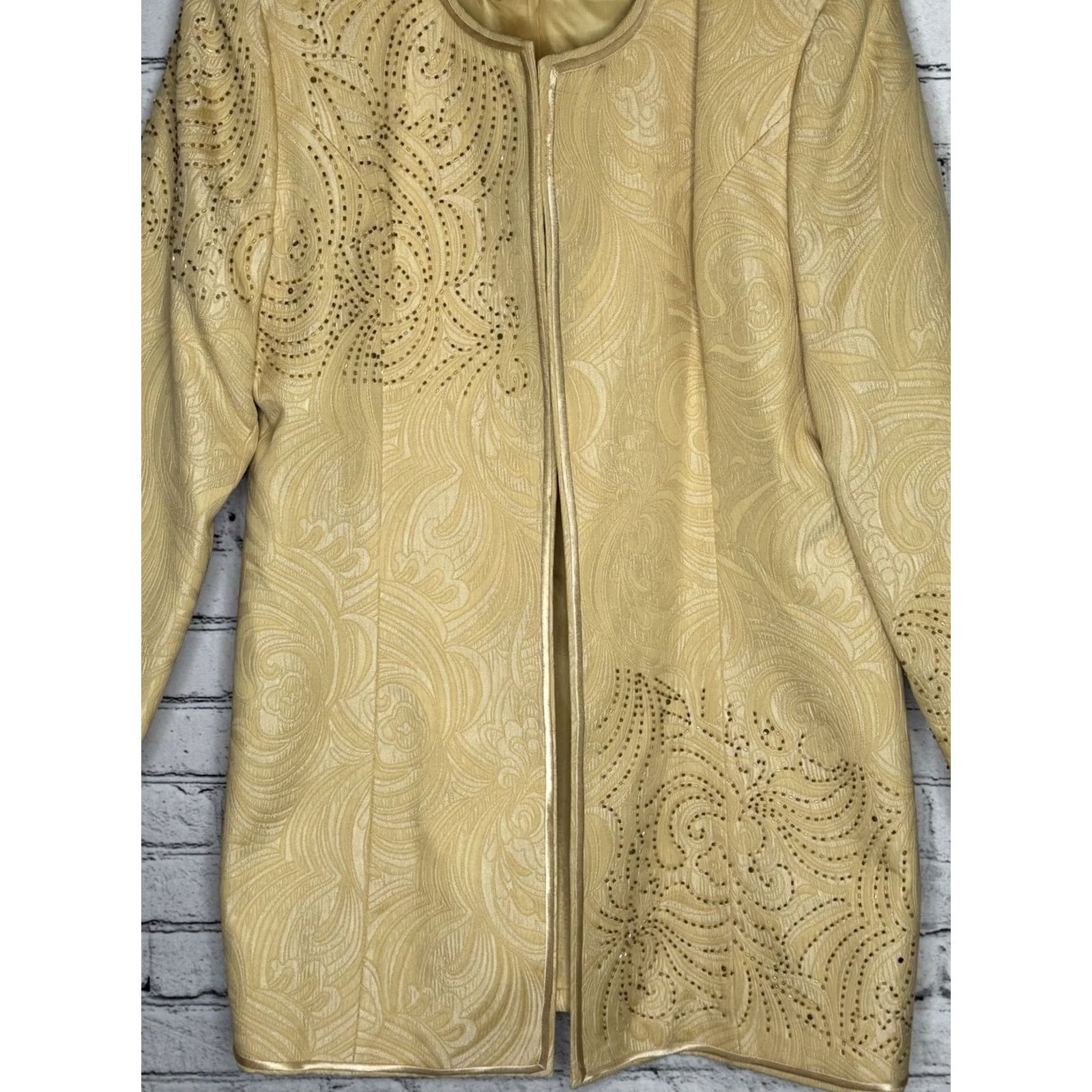 Vintage VINTAGE Psalm CIV Blazer, Tank, And Skirt Set 16 Gold 3 Piece Suit Skirt Women Mens? Size 38" / US 16 / IT 52 - 2 Thumbnail