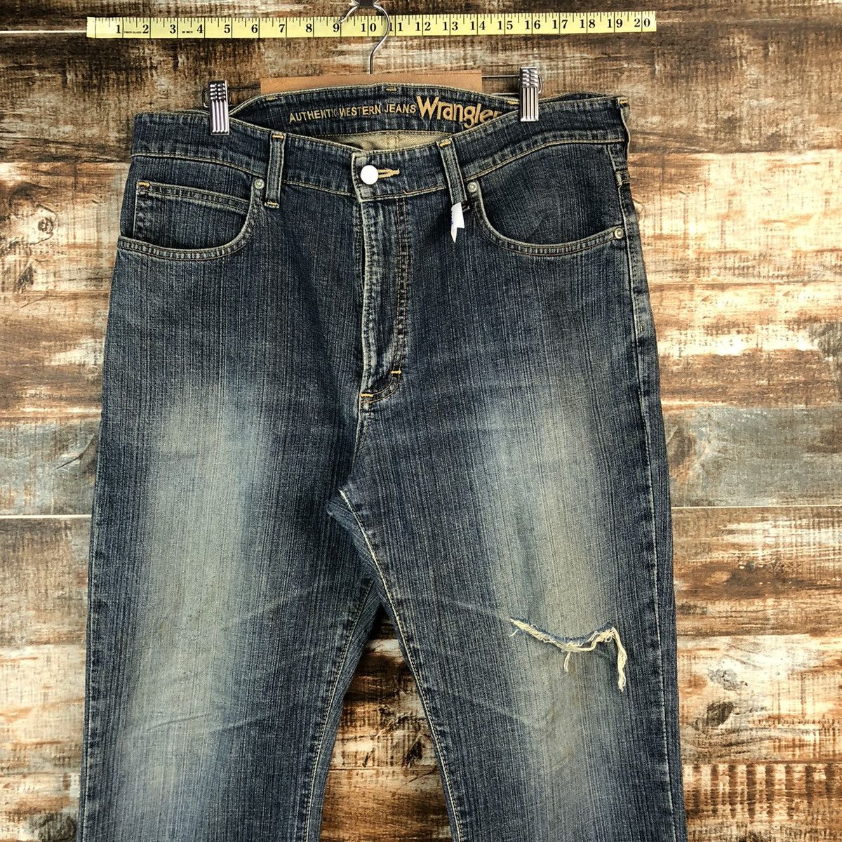 Wrangler Wrangler Blue vintage ripped Distressed Denim Pants #A2381 Size US 36 / EU 52 - 4 Thumbnail