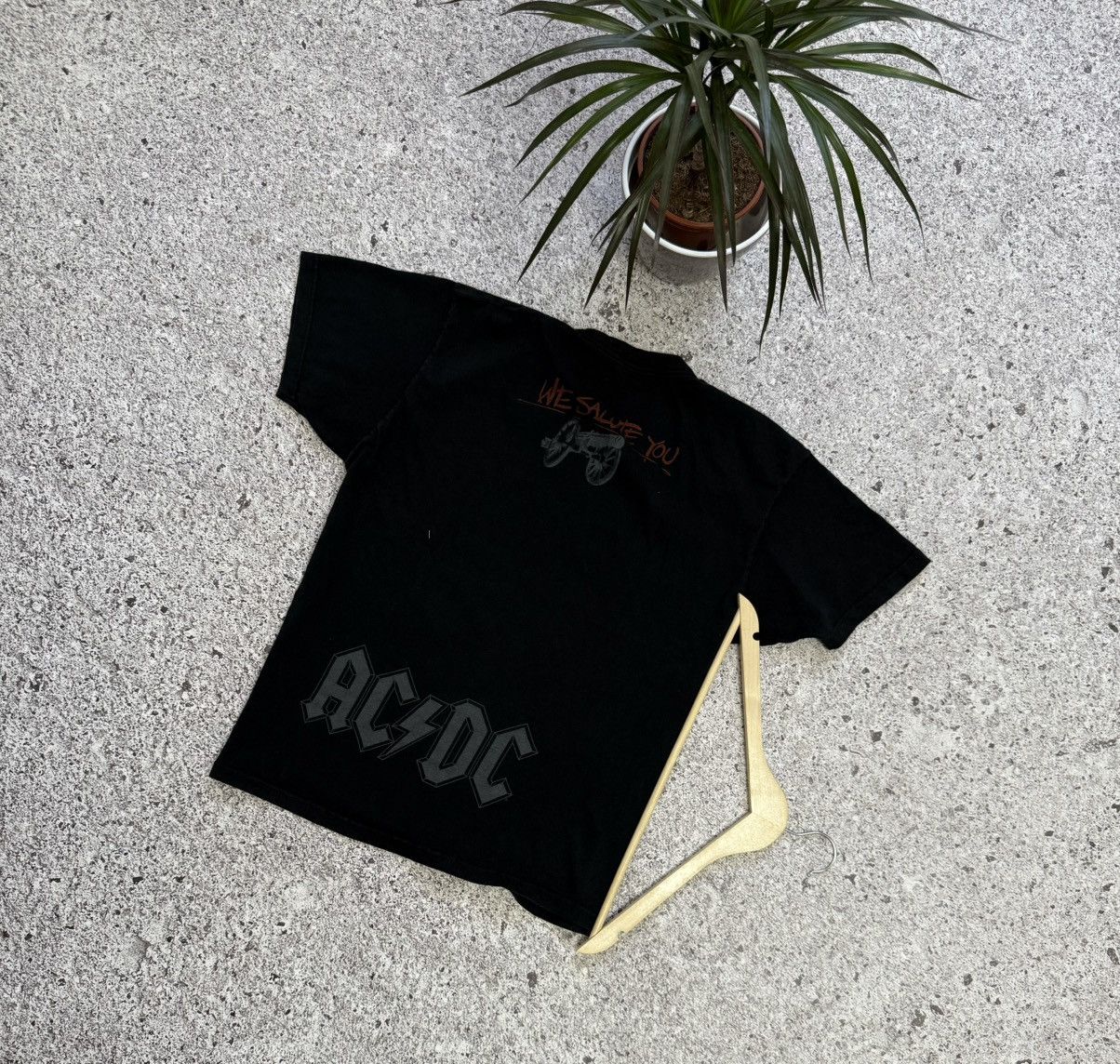 AC/DC × Band Tees Rare Vintage 2004 AC/DC For Those About To Rock Rock T-Shirt Size US L / EU 52-54 / 3 - 2 Thumbnail