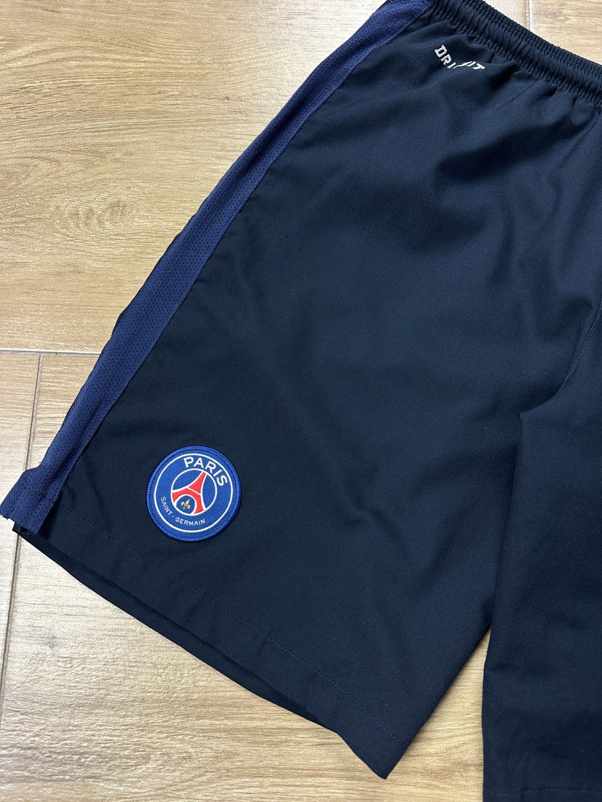 Nike PSG Paris Saint Germain Nike Dri-Fit Home Soccer Shorts Size US 30 / EU 46 - 4 Thumbnail