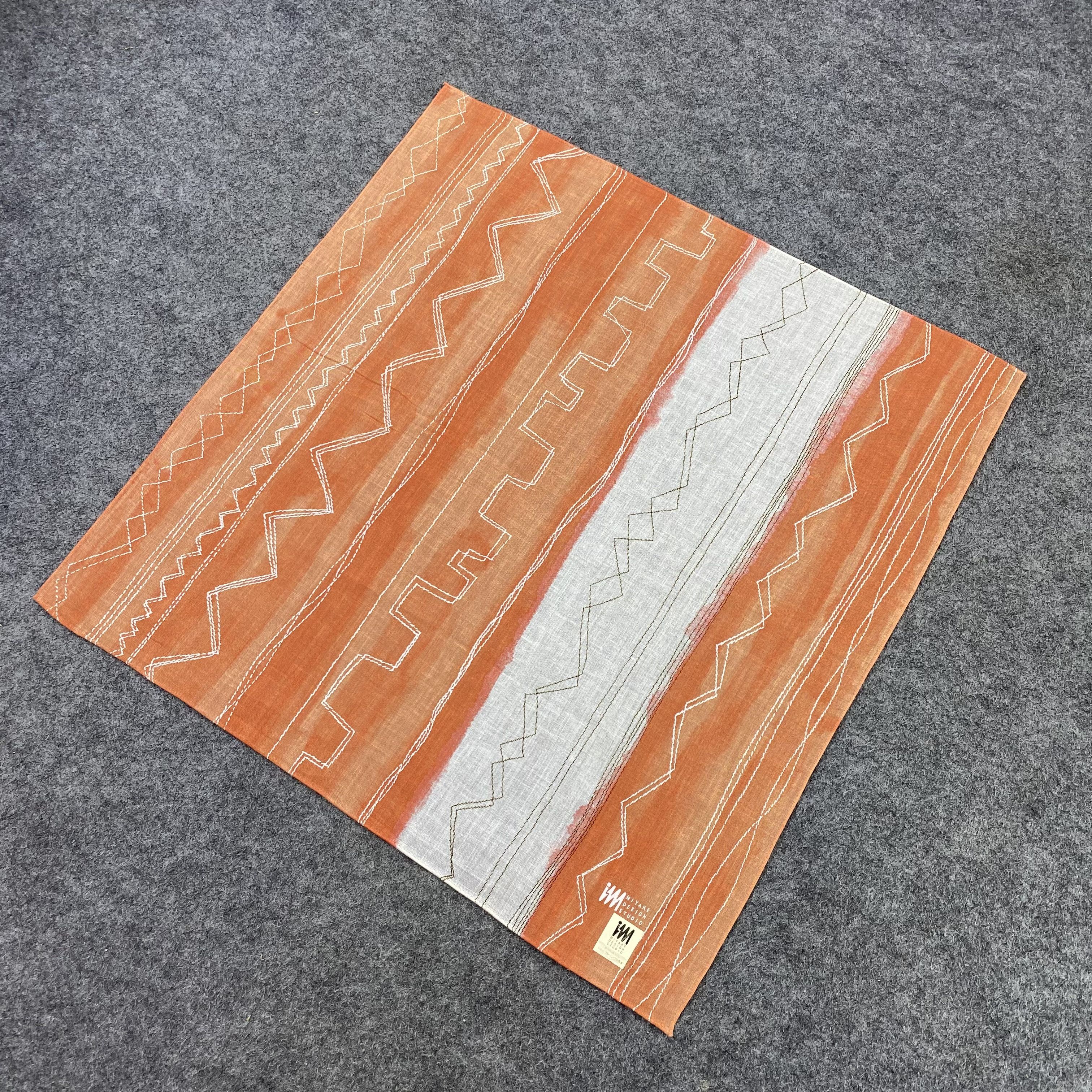Issey Miyake Issey Miyake Handkerchief Neckerchief Bandana-B1685 Size ONE SIZE - 4 Thumbnail