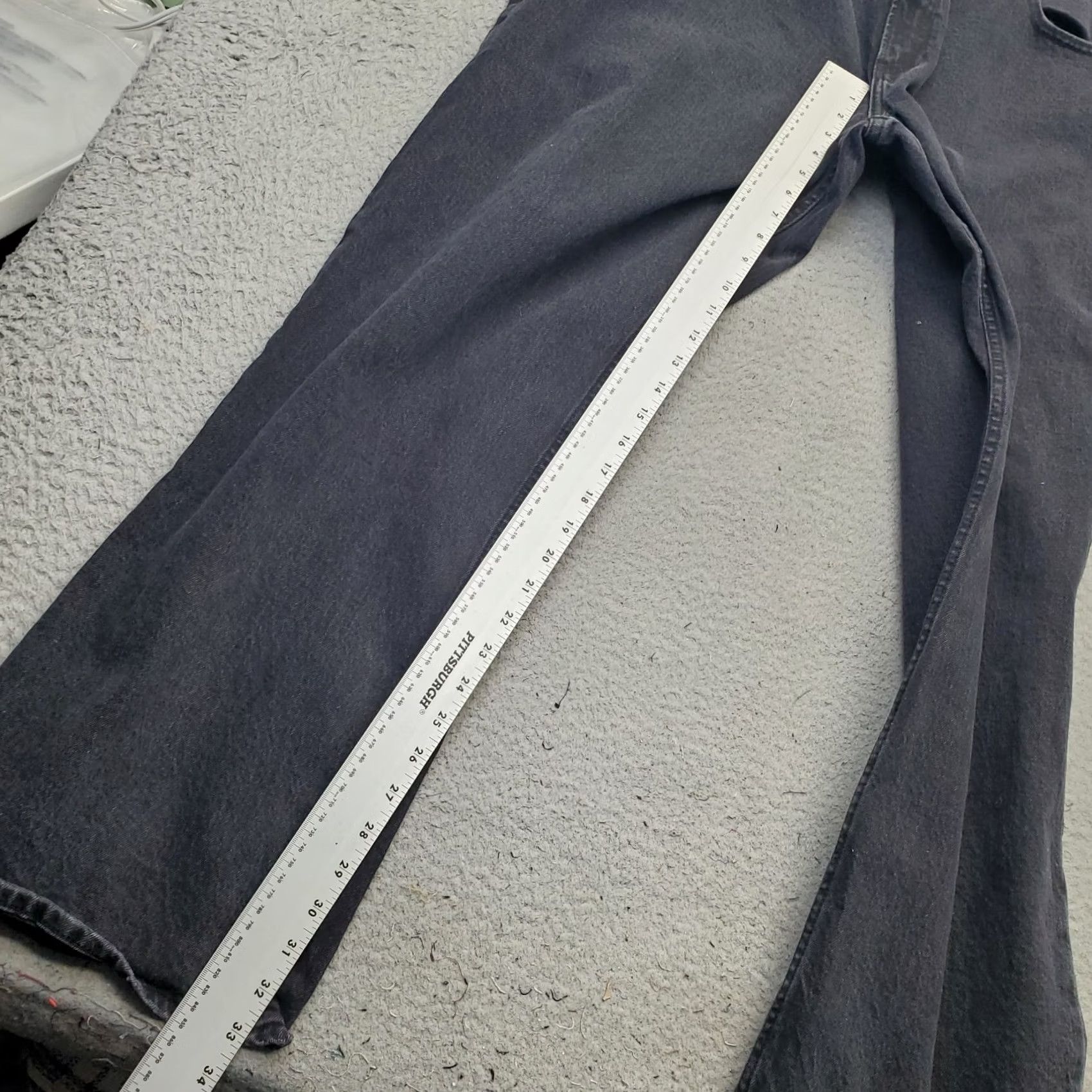 Abercrombie & Fitch Abercrombie & Fitch Jeans Mens Size 34/18 Black Denim Flat Front Low Rise Baggy Skinny? 5-Pocket Regular Straight Size US 34 / EU 50 - 5 Thumbnail