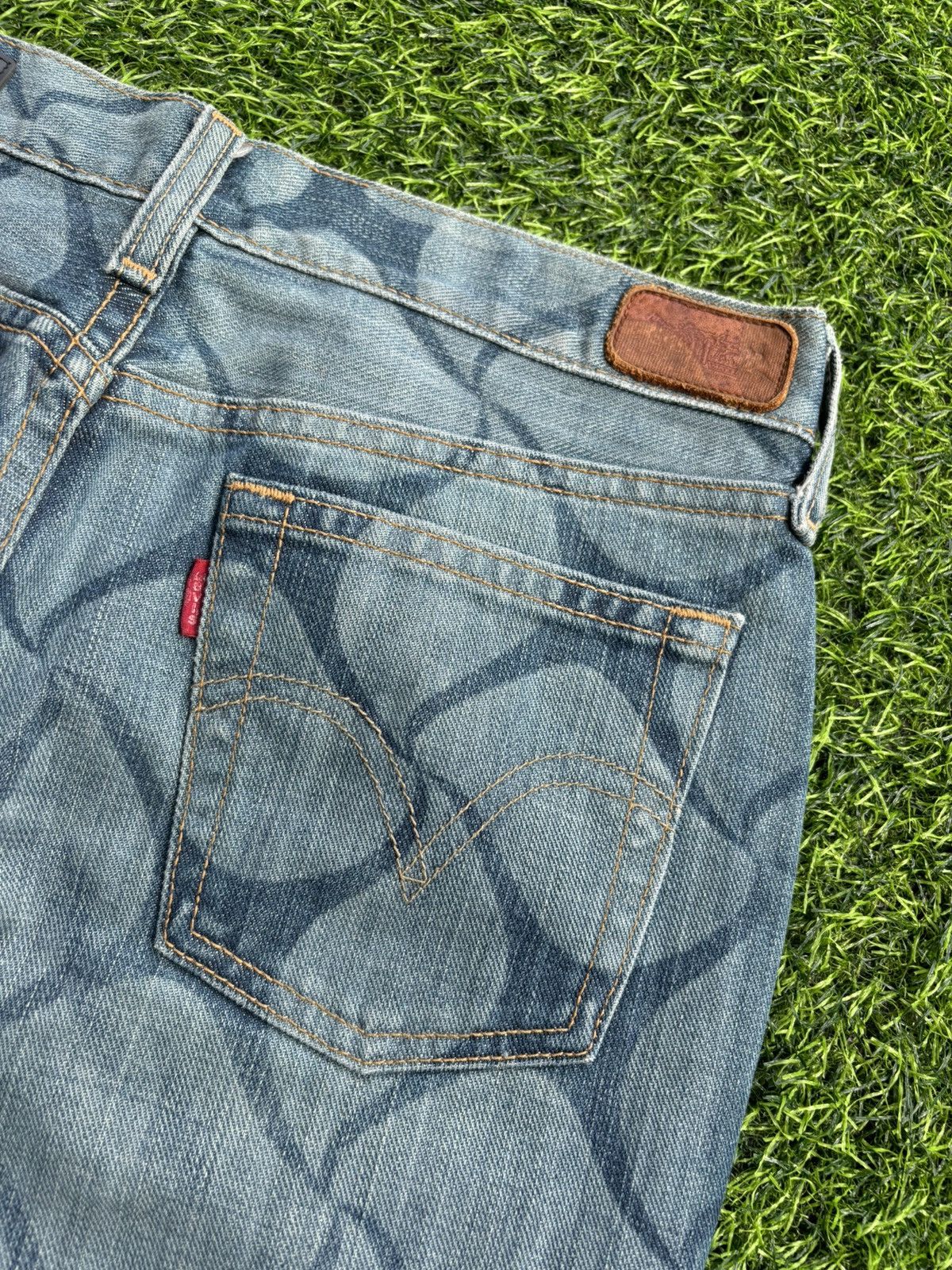 Hysteric Glamour Y2k Flare Levis Rebuild Project Full Print Jeans Size 27" / US 4 / IT 40 - 6 Thumbnail