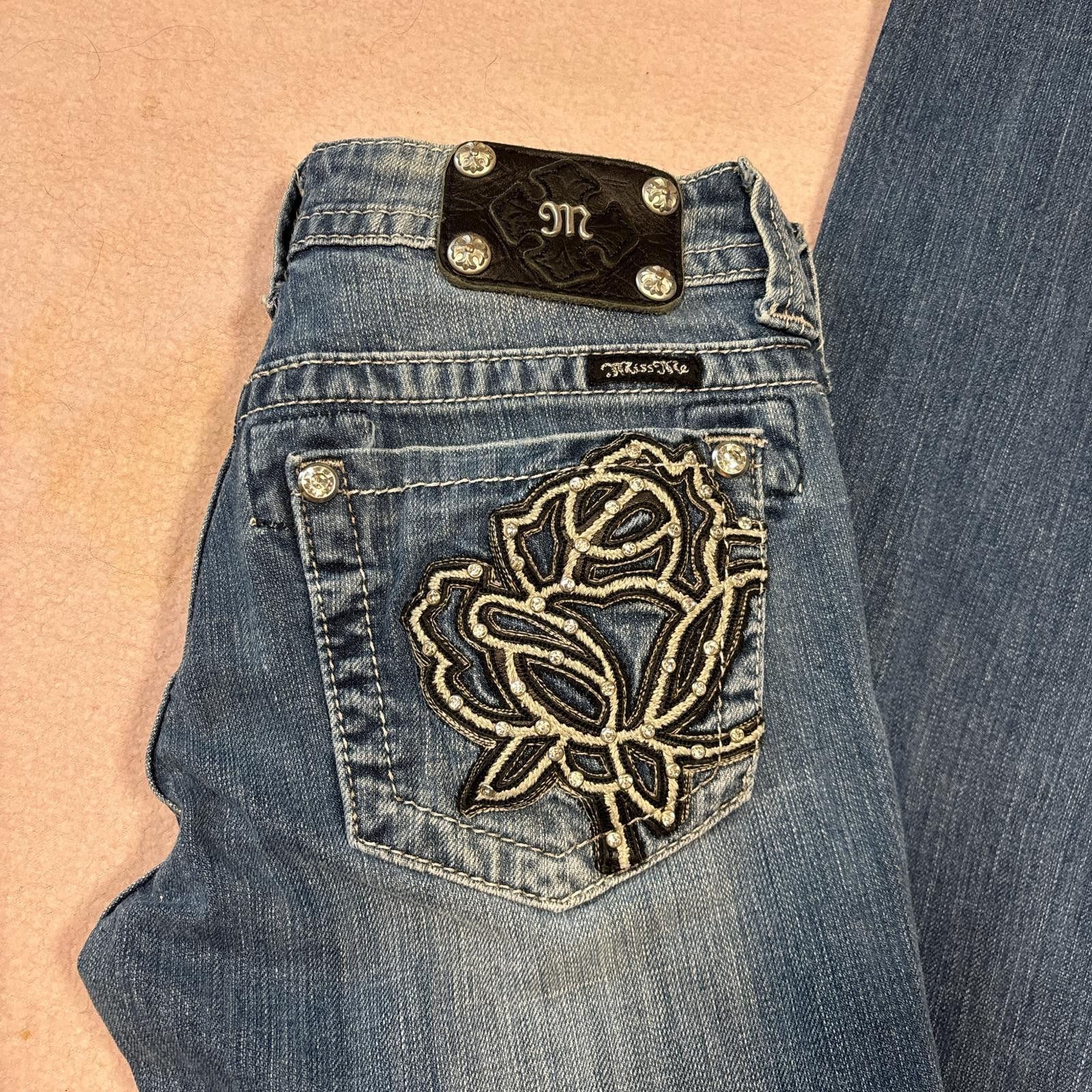 Other vintage miss me distressed flare jeans Size 28" / US 6 / IT 42 - 7 Thumbnail