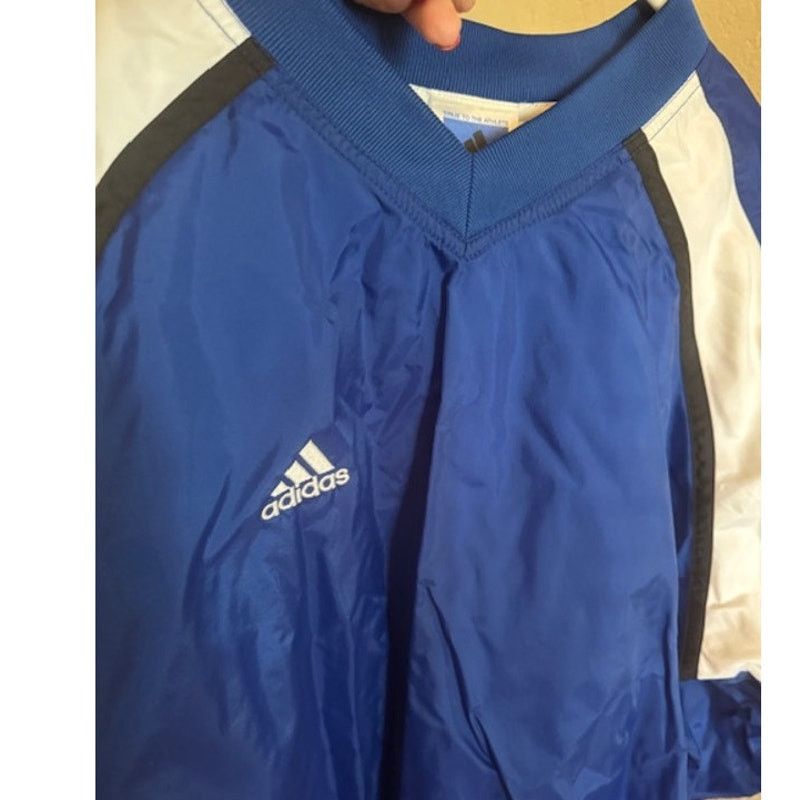 Adidas Vintage Adidas Windbreaker Blue V Neck Lined Pullover M Size US M / EU 48-50 / 2 - 3 Thumbnail