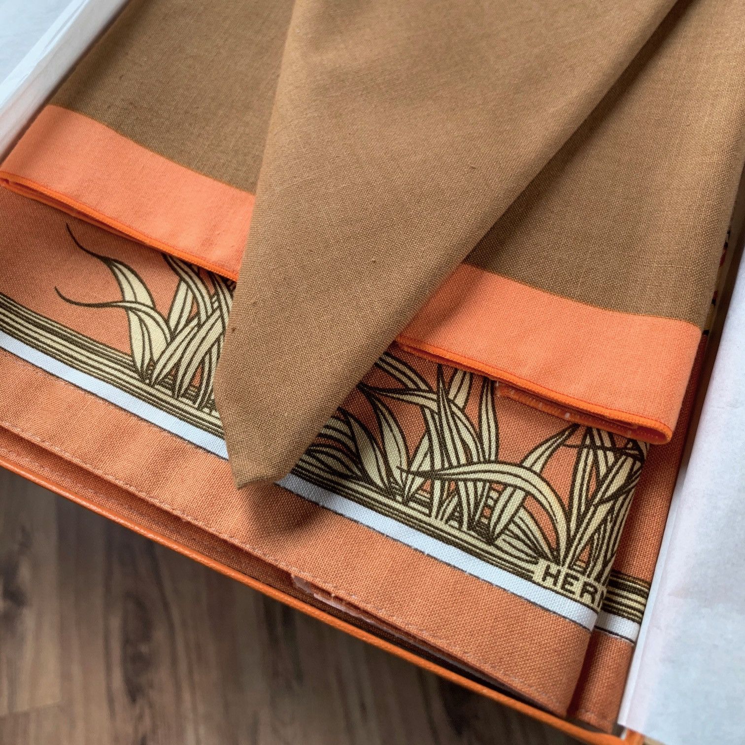 Hermes Hermès Set of 2 Bird Print Placemats & Brown Orange Napkins Size ONE SIZE - 9 Thumbnail