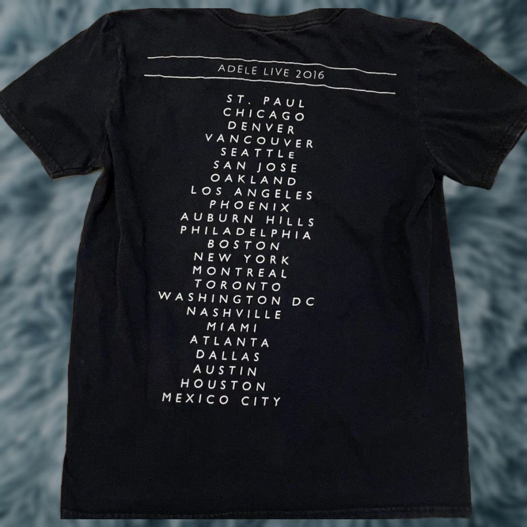 Vintage VINTAGE Adele 2016 Faded Tour Shirt S Concert Pop Music Taylor Swift Lady Gaga Vintage Shirt Small Black 90s Rock Concert Tour Pop Mens Size US S / EU 44-46 / 1 - 1 Thumbnail