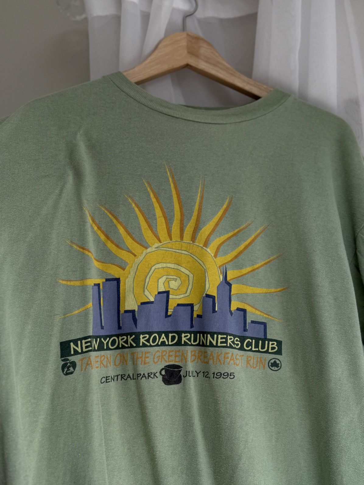 Vintage NYC Vintage marathon tee Size US L / EU 52-54 / 3 - 2 Thumbnail