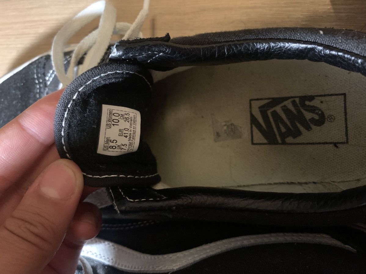 Vans Vans old skool shoes Size US 8.5 / EU 41-42 - 3 Thumbnail