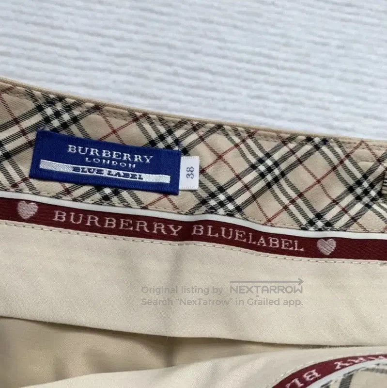 Burberry Burberry Cotton Khaki Mini Skirt for Women. Size 23" - 6 Thumbnail